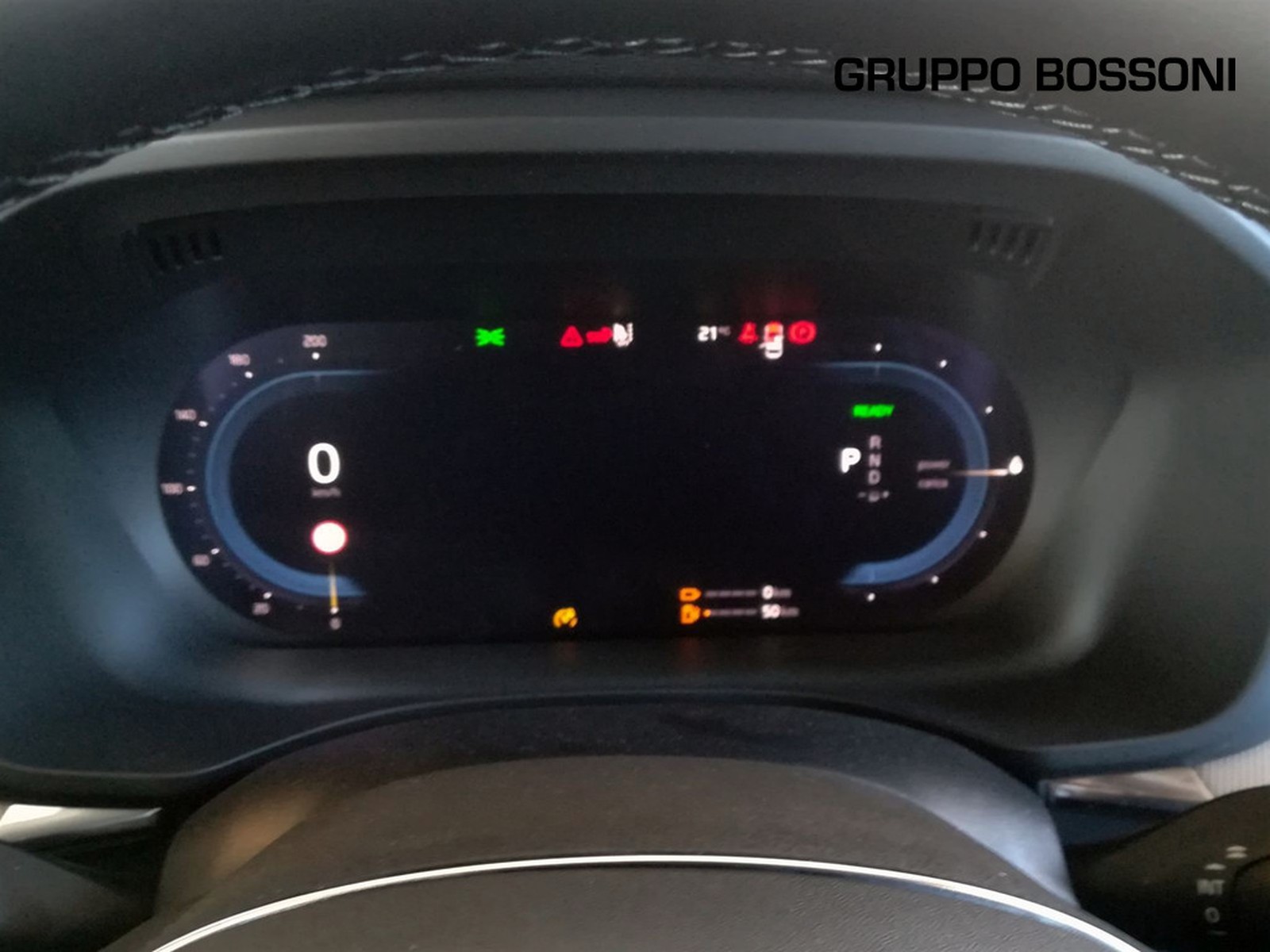 10 - Volvo XC60 2.0 t6 plug-in hybrid plus dark awd automatico