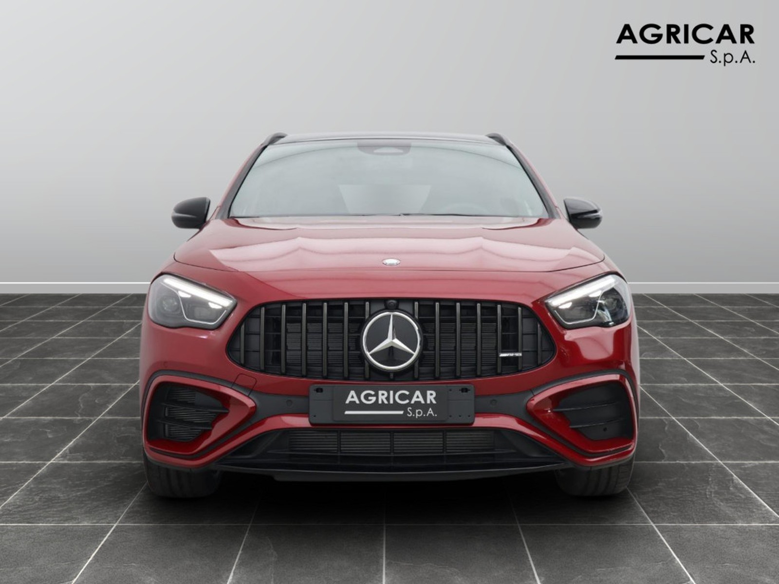 2 - AMG GLA amg 45  premium amg racing collection 4matic+ 8g-dct