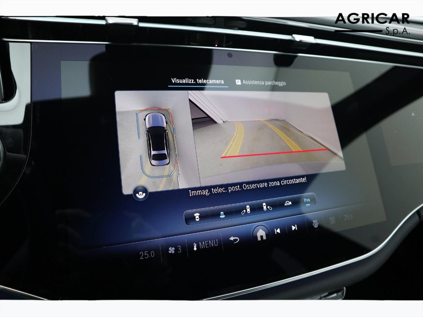 11 - Mercedes Classe E berlina 220 d amg line premium 4matic 9g-tronic