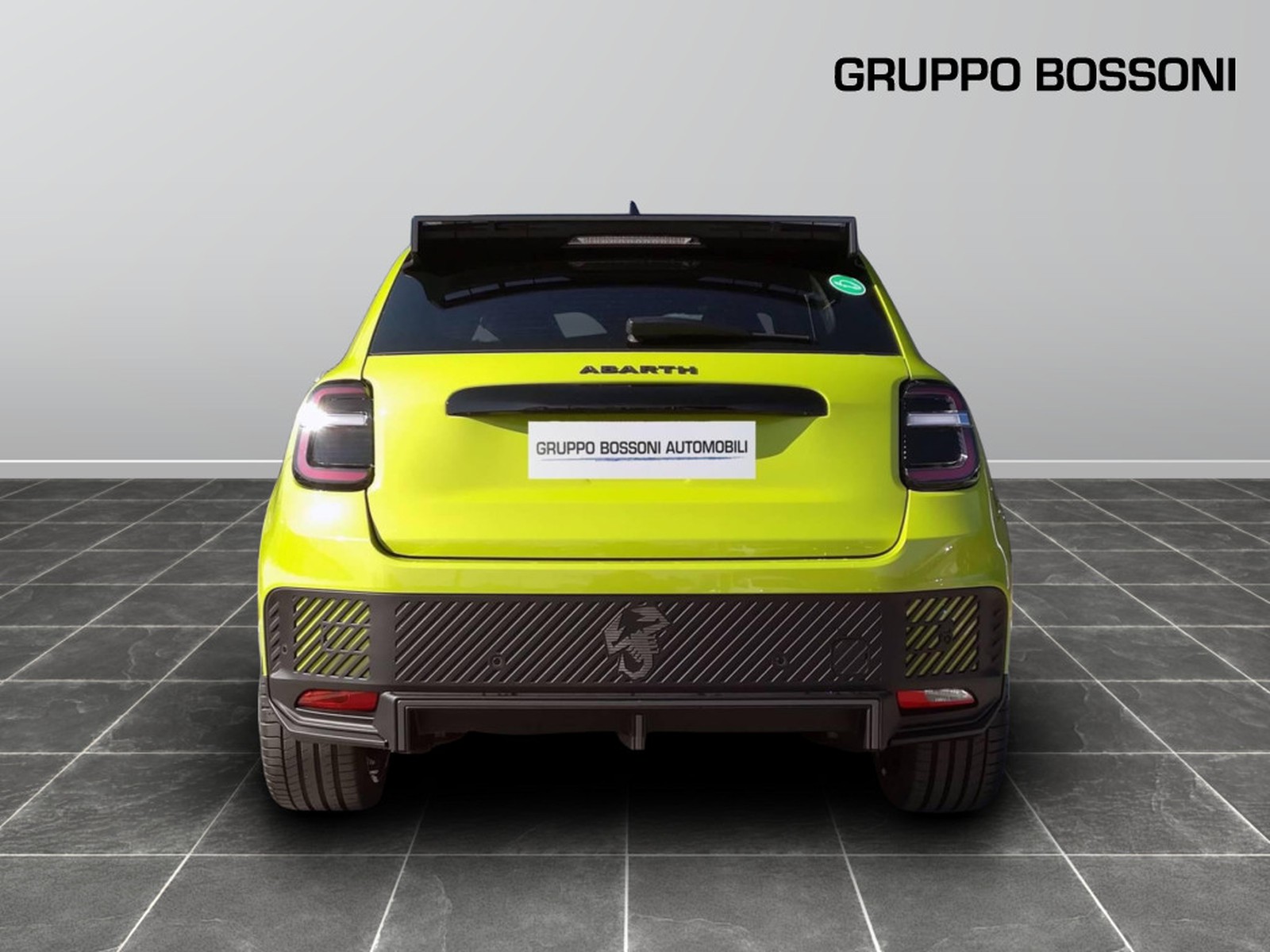 5 - Abarth 600e 54kwh turismo