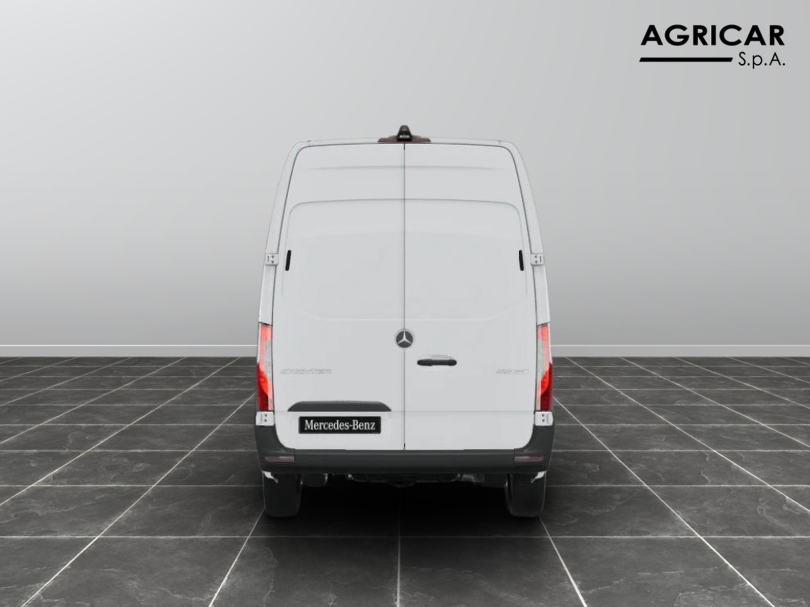 5 - Mercedes Vans Sprinter 315 rwd 2.0 cdi f 37/35 pro