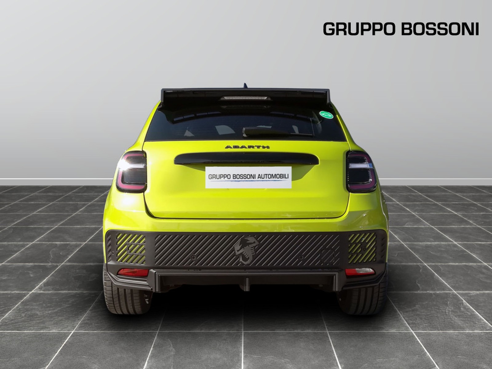 5 - Abarth 600e 54kwh turismo