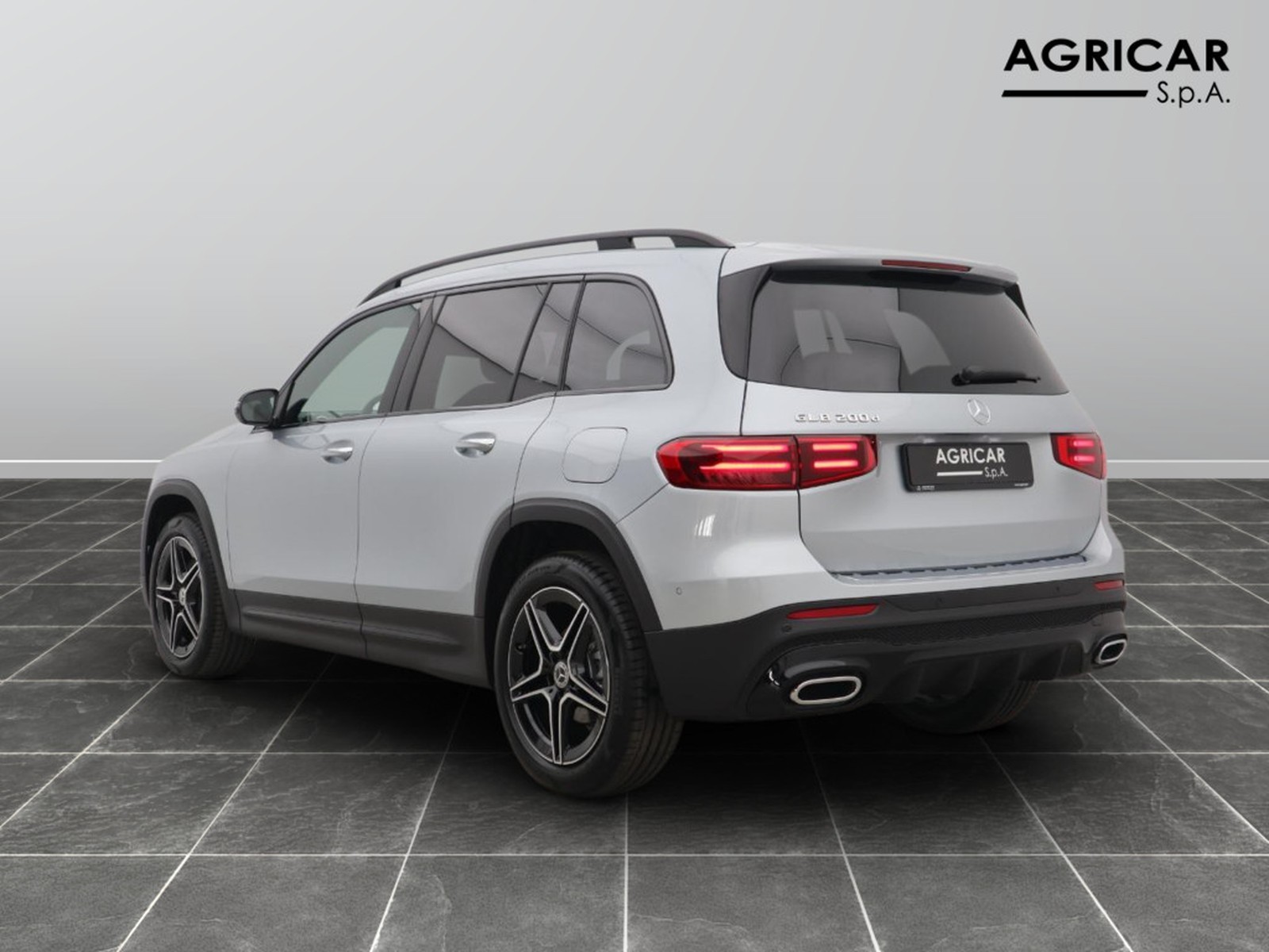 5 - Mercedes GLB 200 d amg line advanced plus 8g-dct