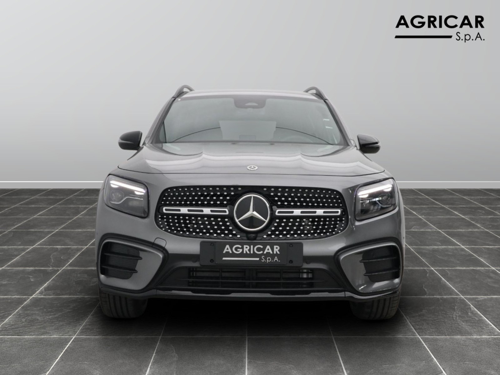 2 - Mercedes GLB 200 d amg line advanced plus 8g-dct