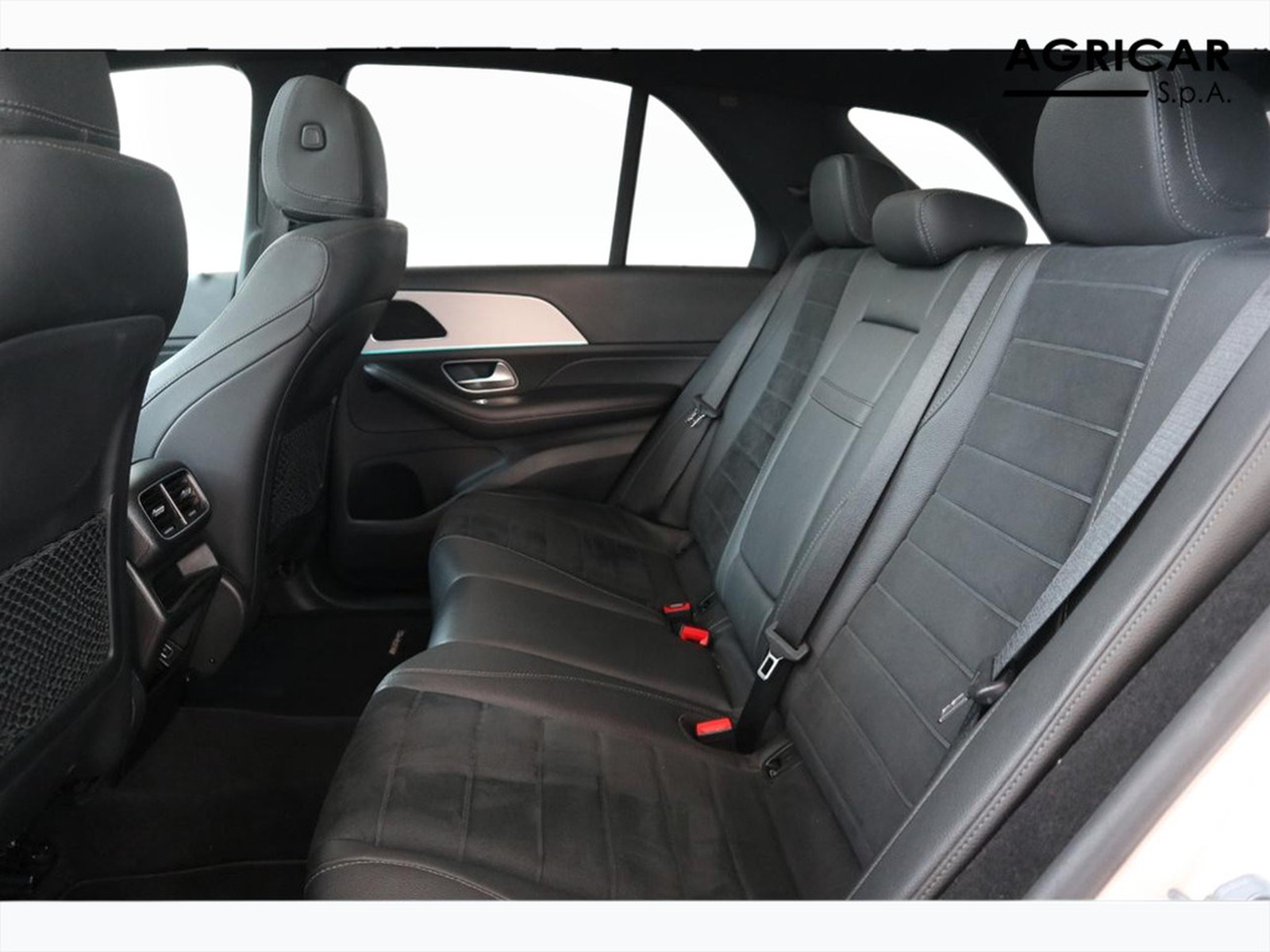 8 - Mercedes Classe GLE gle suv 300 d mild hybrid premium 4matic 9g-tronic plus