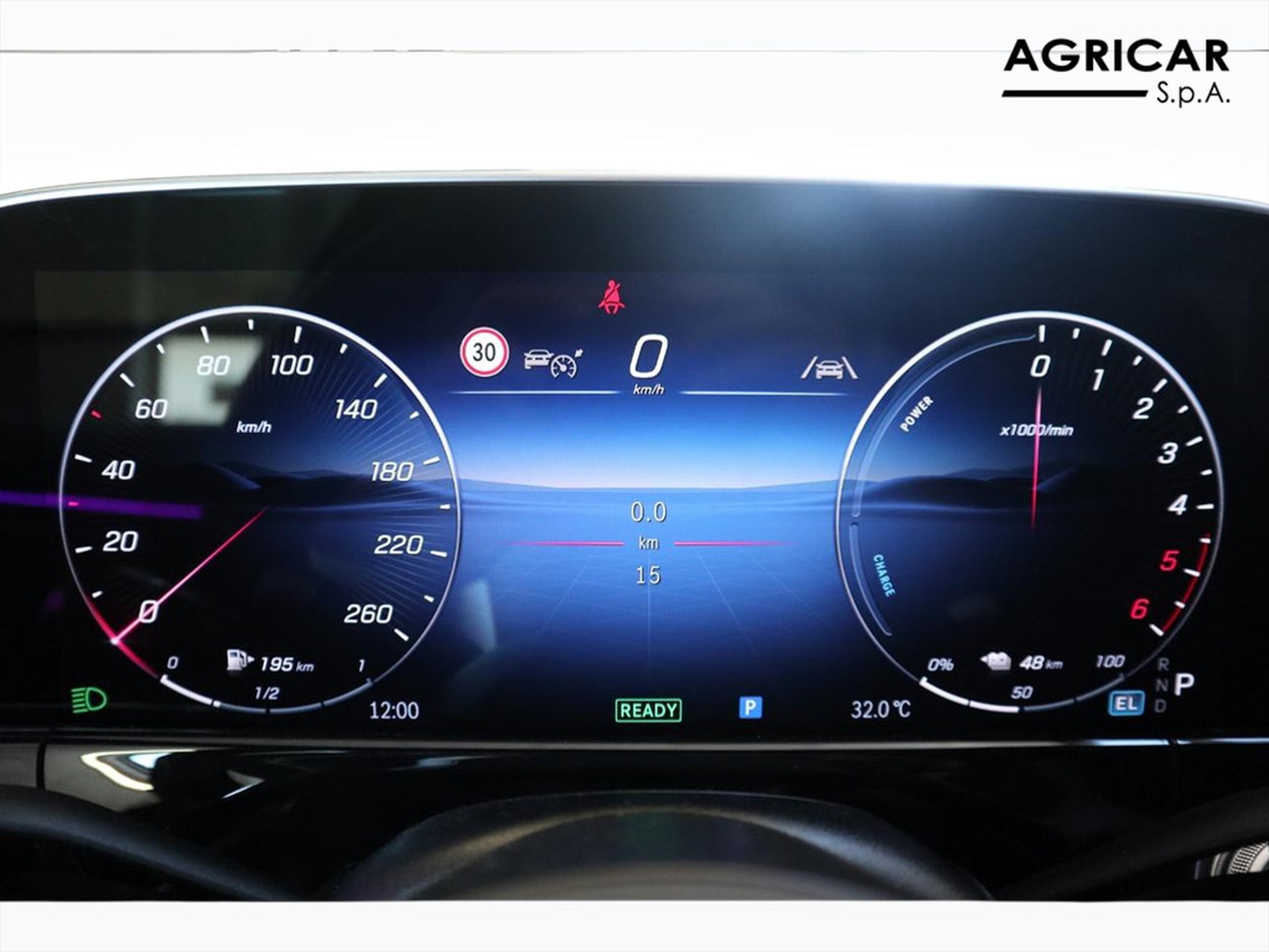 9 - Mercedes Classe E berlina 300 de plug in hybrid amg line premium 4matic 9g-tronic