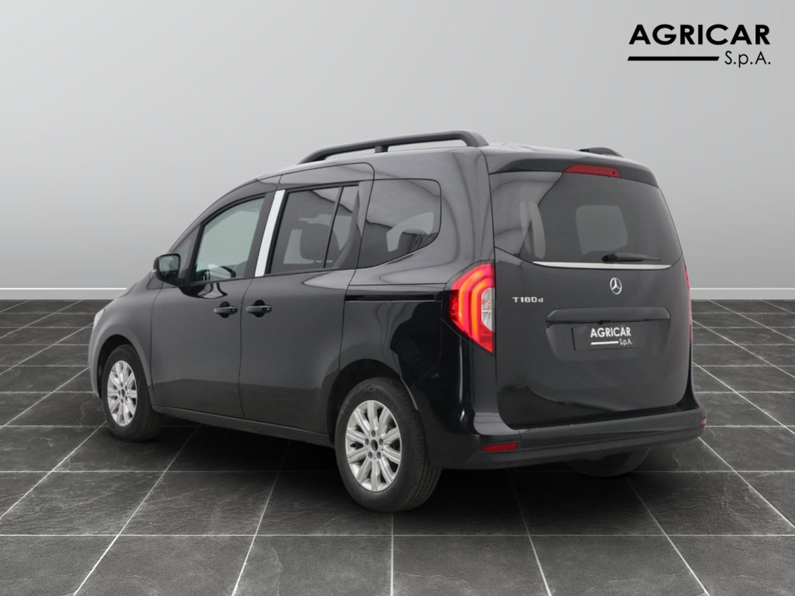 5 - Mercedes Vans Classe T long 180 d progressive 7g-dct