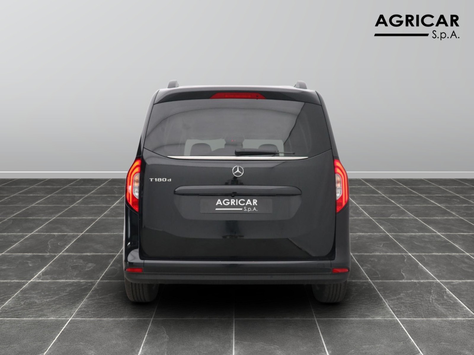 6 - Mercedes Vans Classe T long 180 d progressive 7g-dct