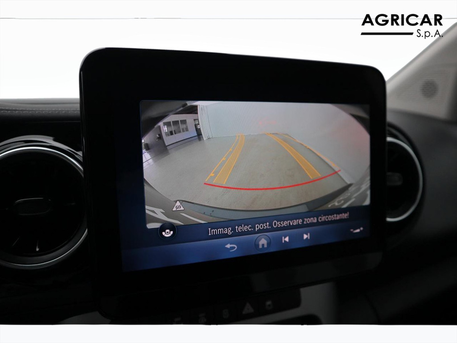 11 - Mercedes Vans Classe T long 180 d progressive 7g-dct