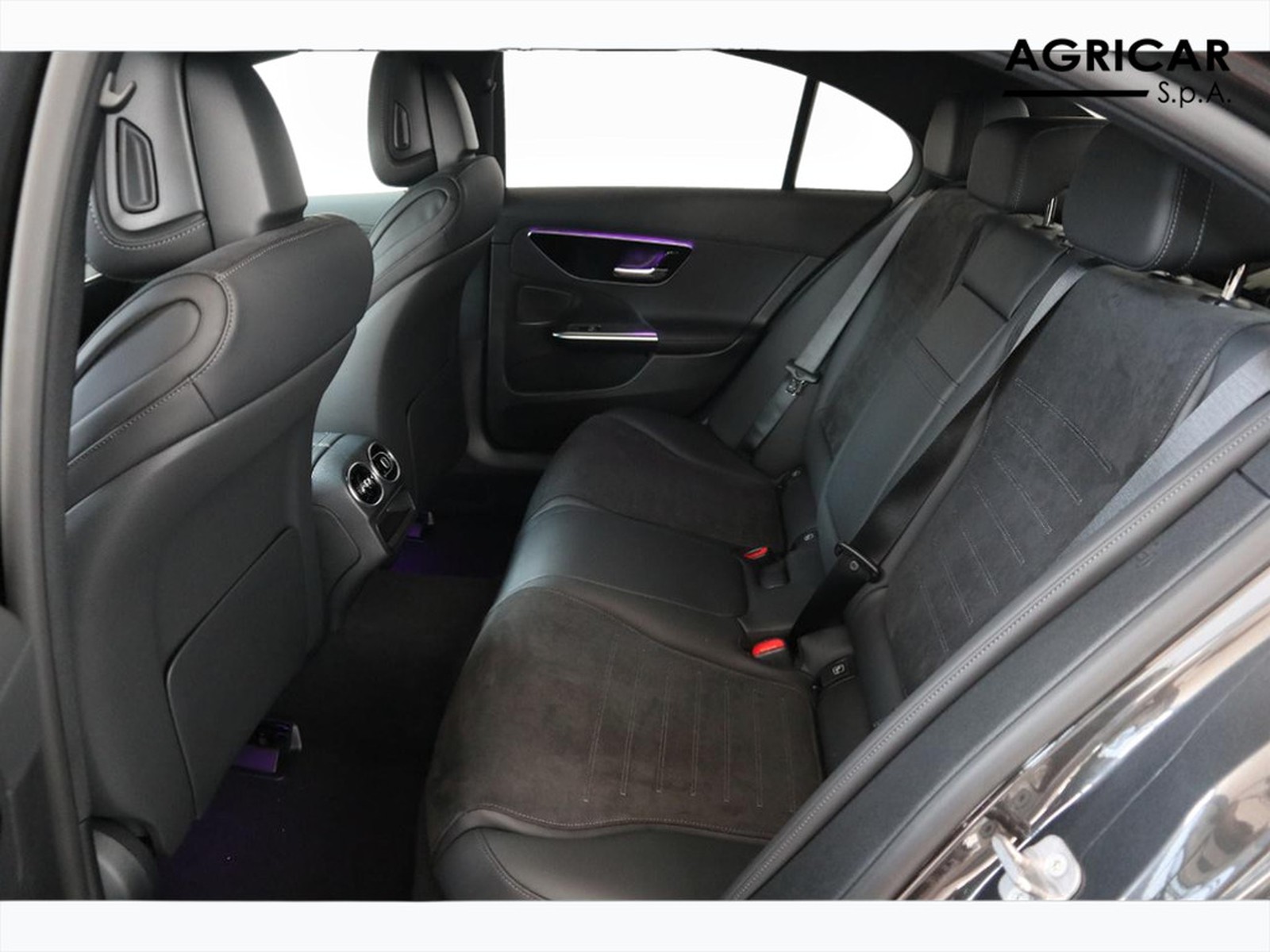 8 - Mercedes Classe C berlina 200 d mild hybrid amg line advanced 9g-tronic