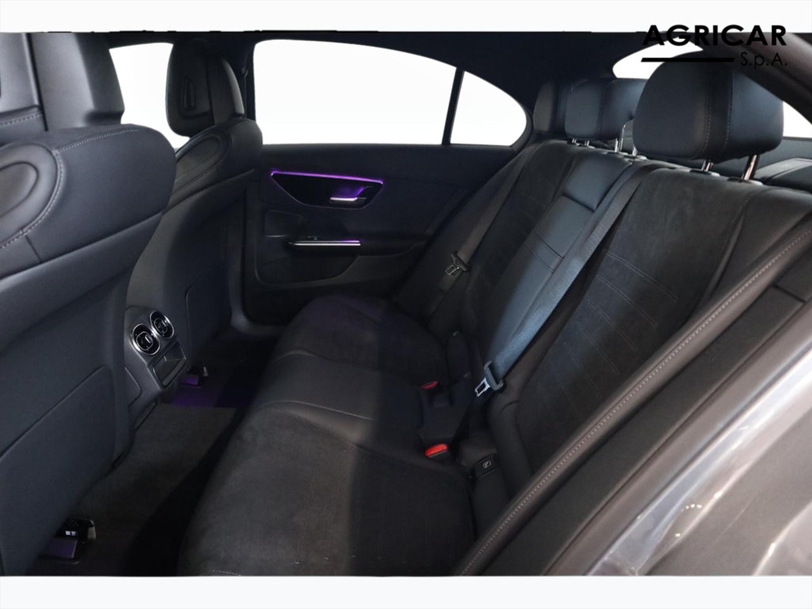 8 - Mercedes Classe C berlina 220 d mild hybrid 200cv amg line advanced 9g-tronic