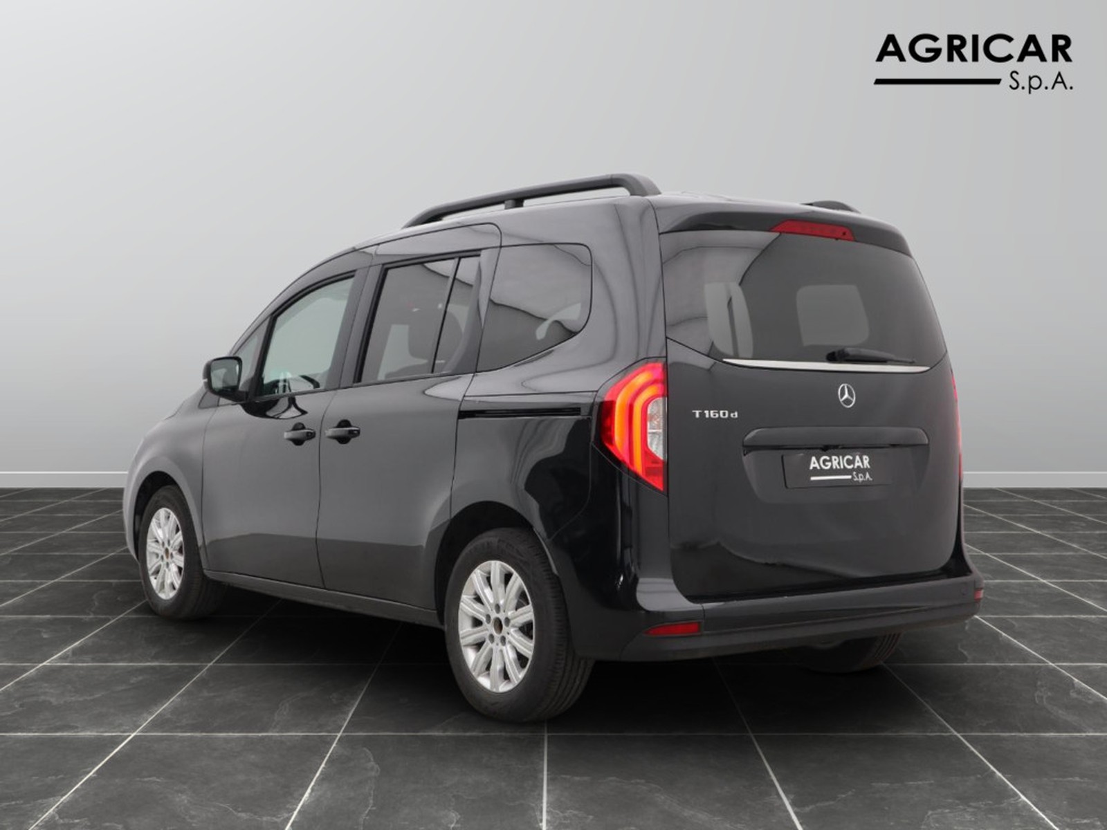 5 - Mercedes Vans Classe T long 160 d premium 7g-dct