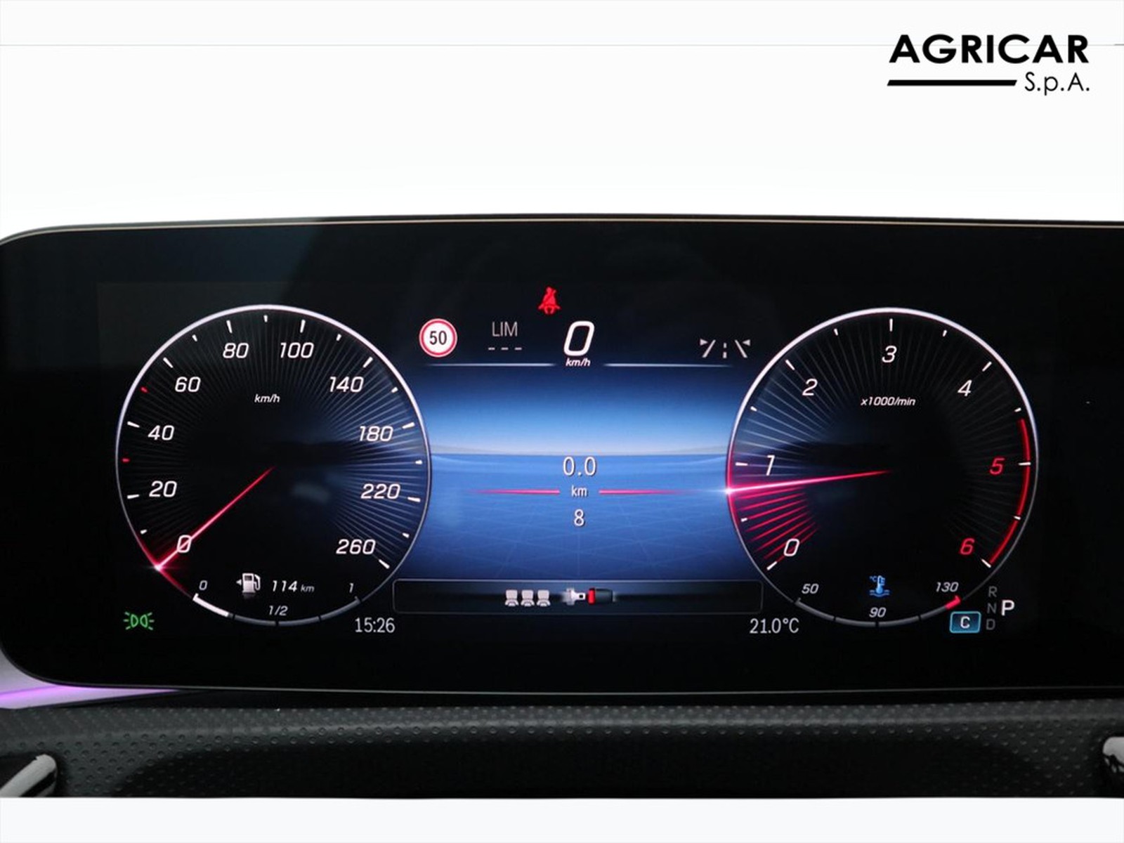 9 - Mercedes Classe A 180 d amg line premium speedshift dct amg 8g