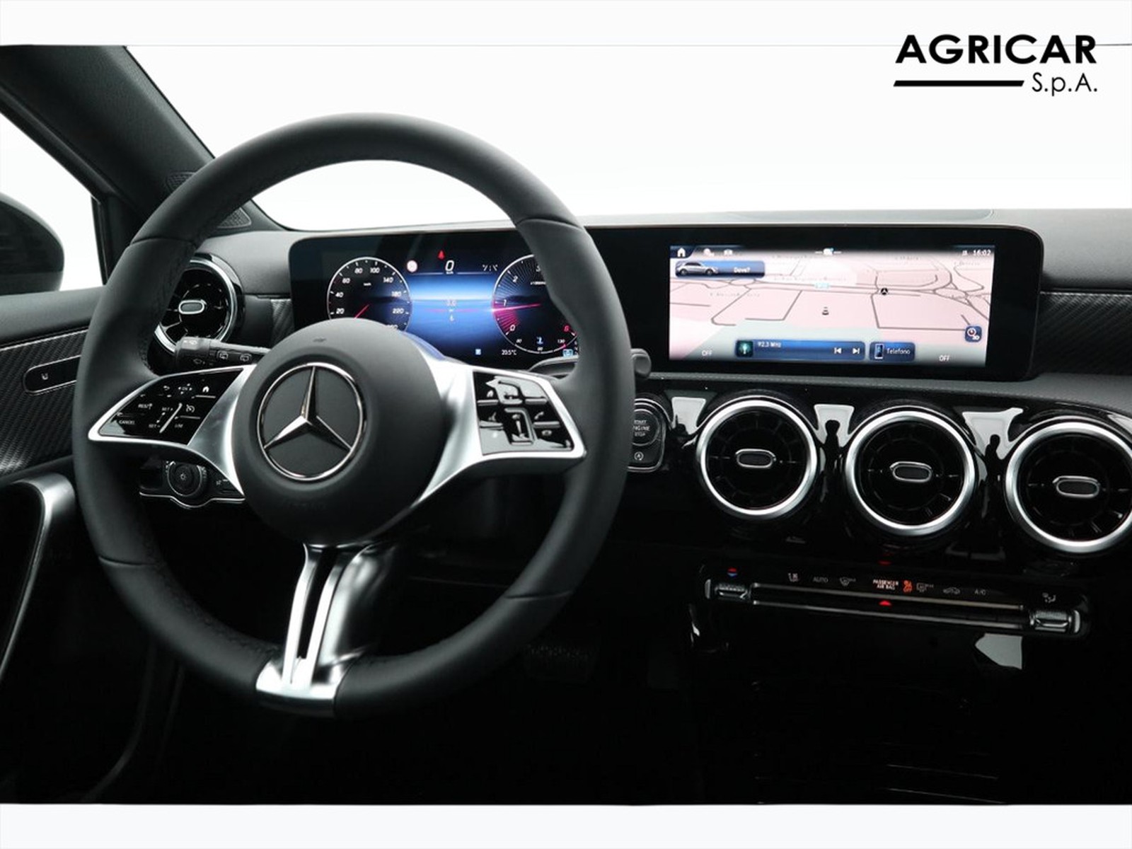 12 - Mercedes Classe A 180 d progressive advanced speedshift dct amg 8g
