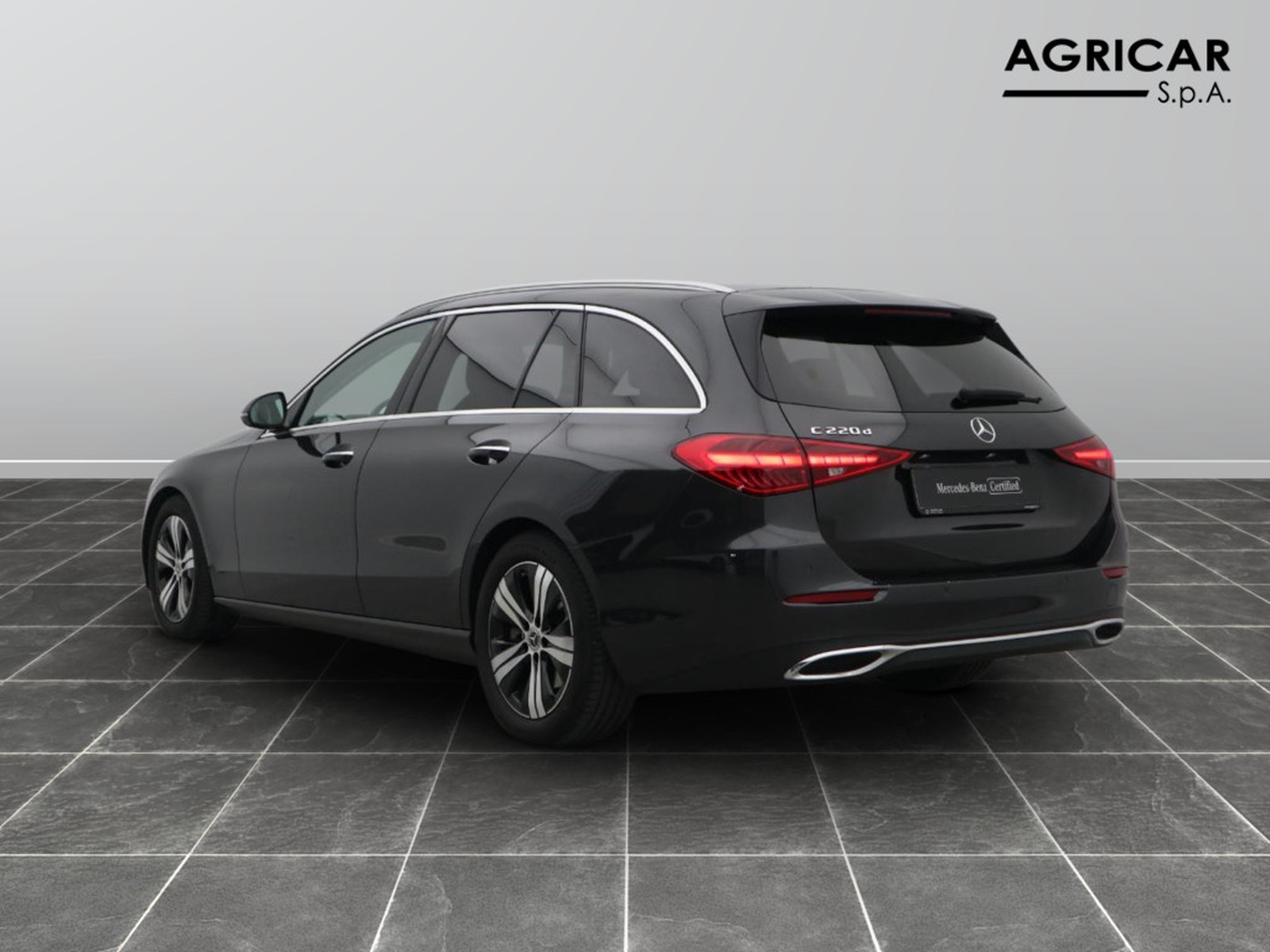 5 - Mercedes Classe C station wagon 220 d mild hybrid sport plus 9g-tronic