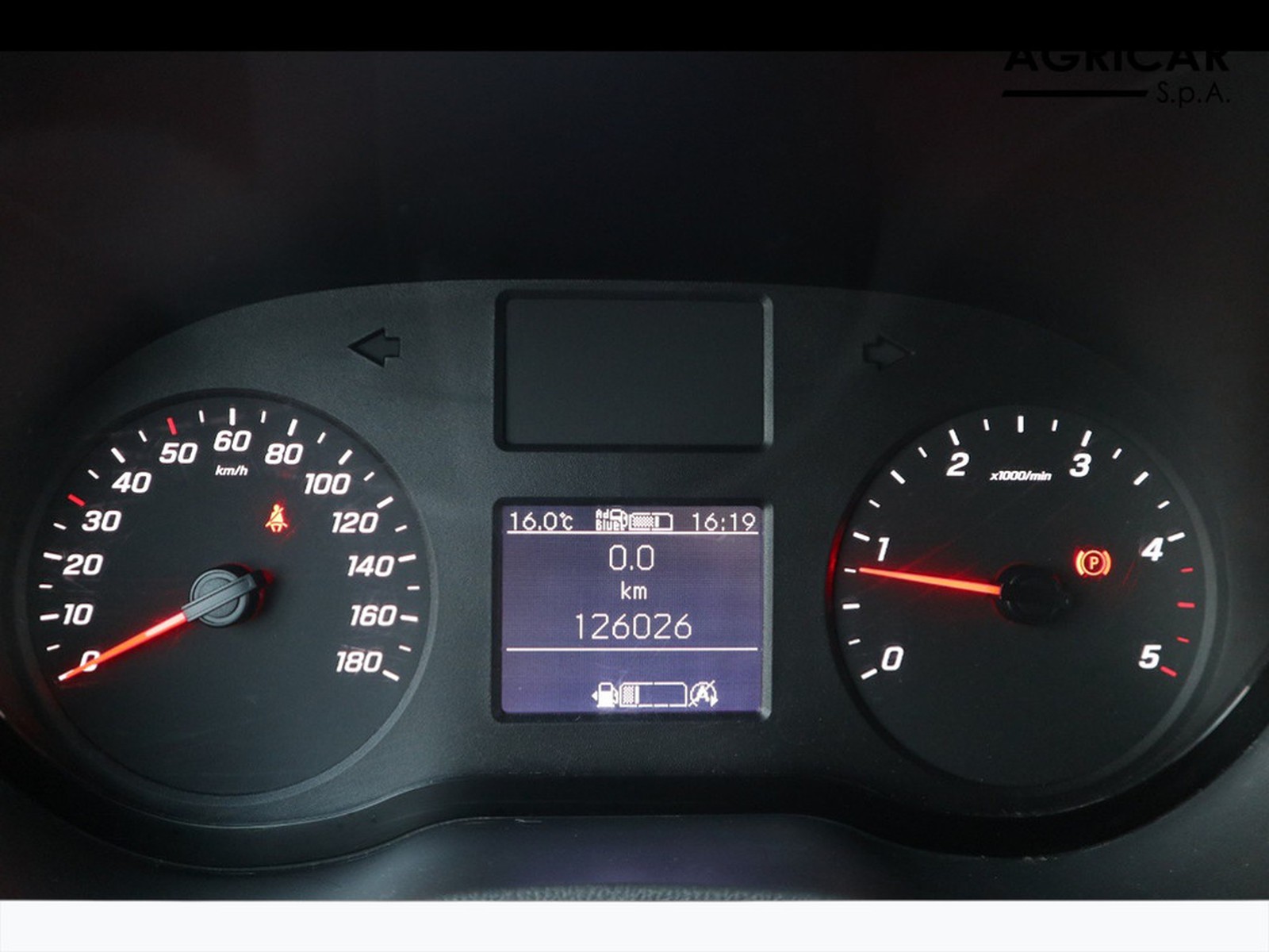 8 - Mercedes Vans Sprinter 315 2.0 cdi f 39/35 fwd h2