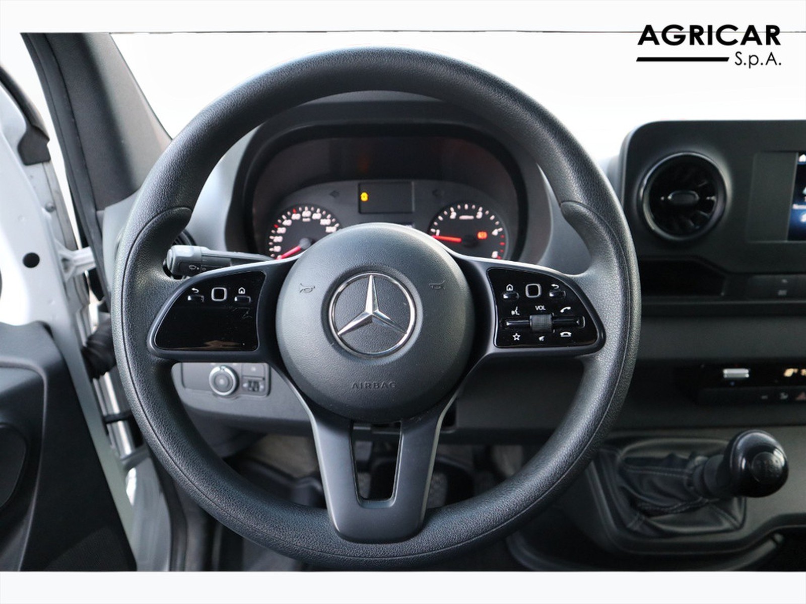 12 - Mercedes Vans Sprinter 315 2.0 cdi f 39/35 fwd h2