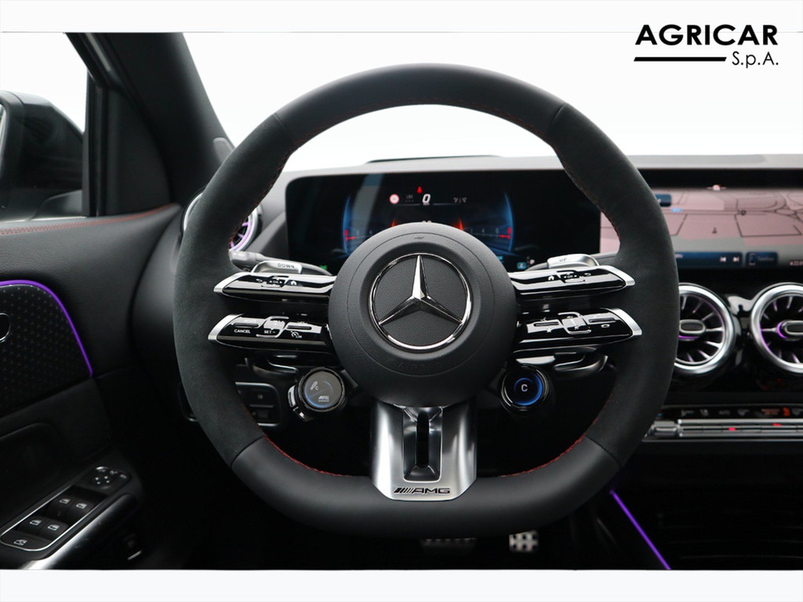 20 - AMG GLA amg 35 premium plus amg 4matic 8g-dct