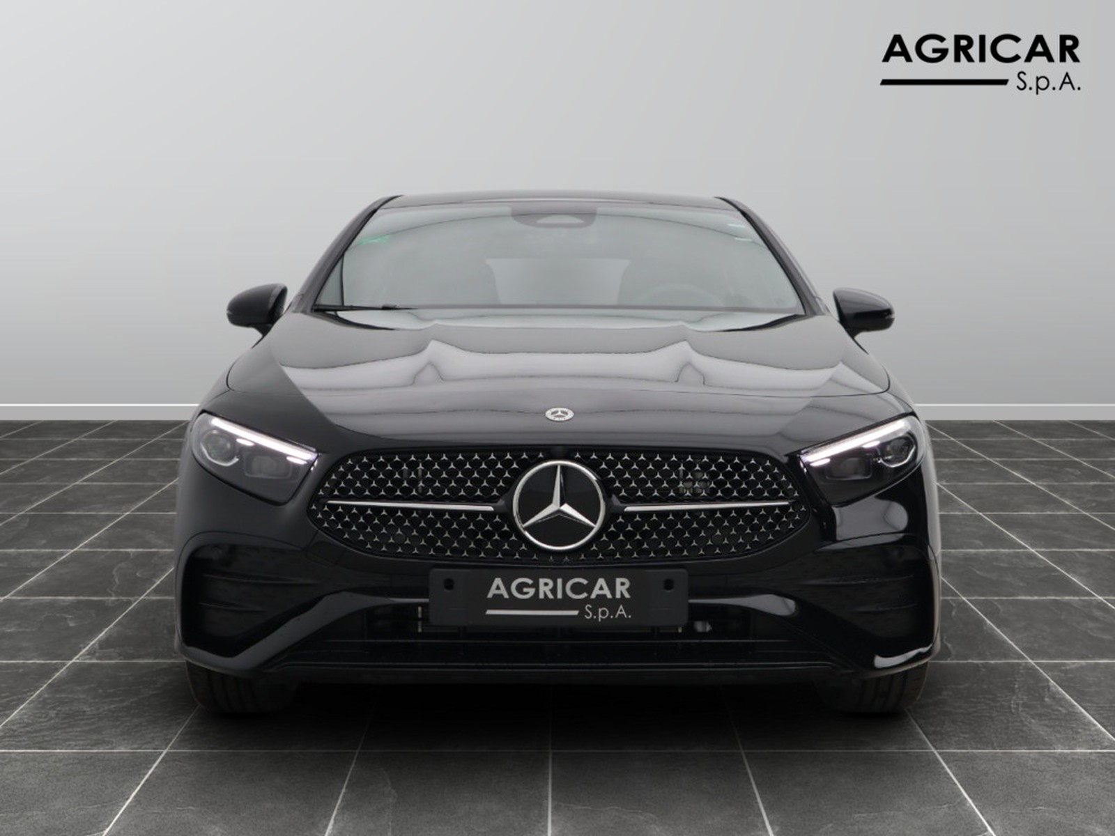 2 - Mercedes Classe A 250 e plug-in-hybrid amg line premium speedshift dct amg 8g