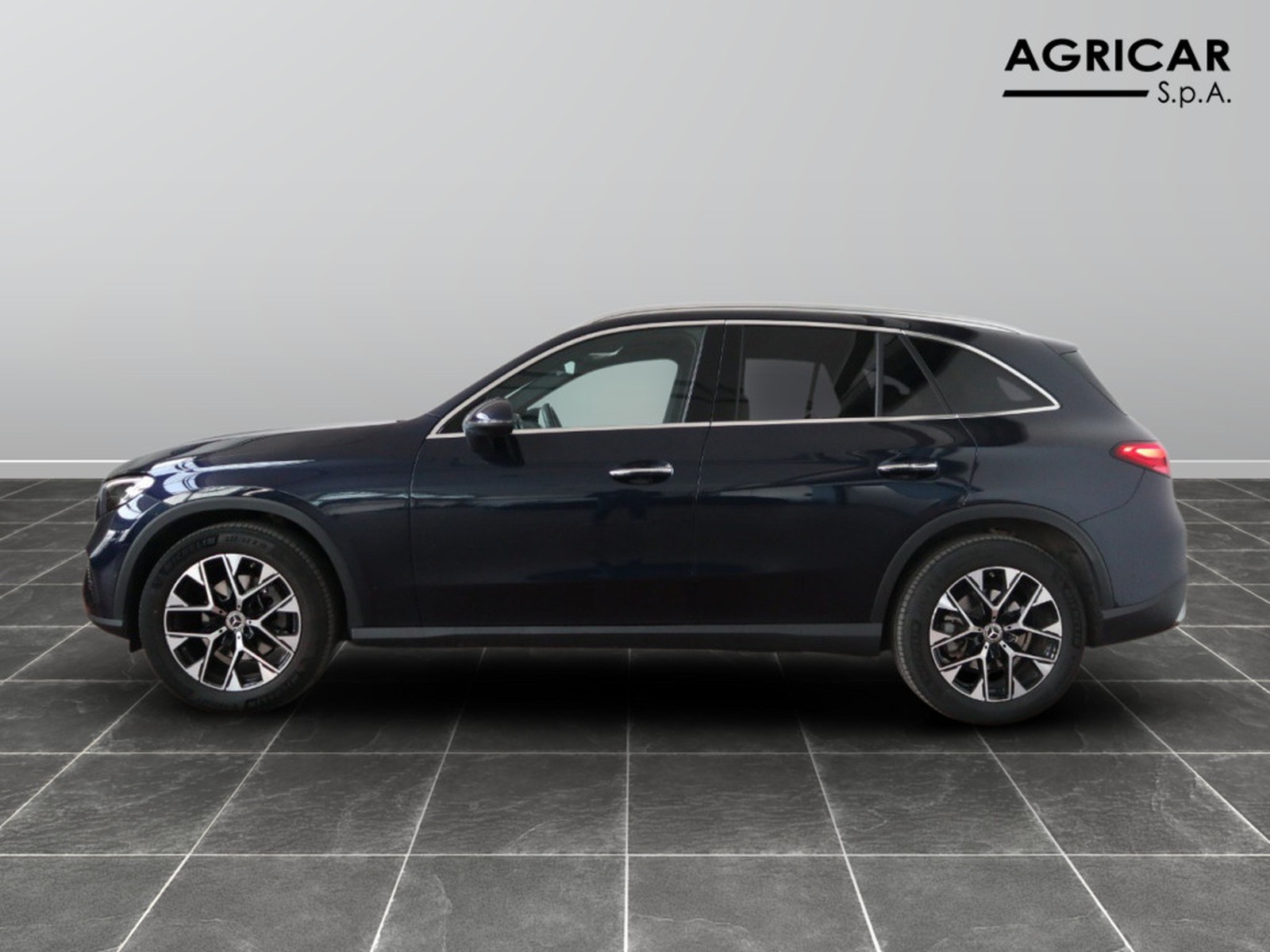 3 - Mercedes GLC suv 220 d advanced plus 4matic 9g-tronic