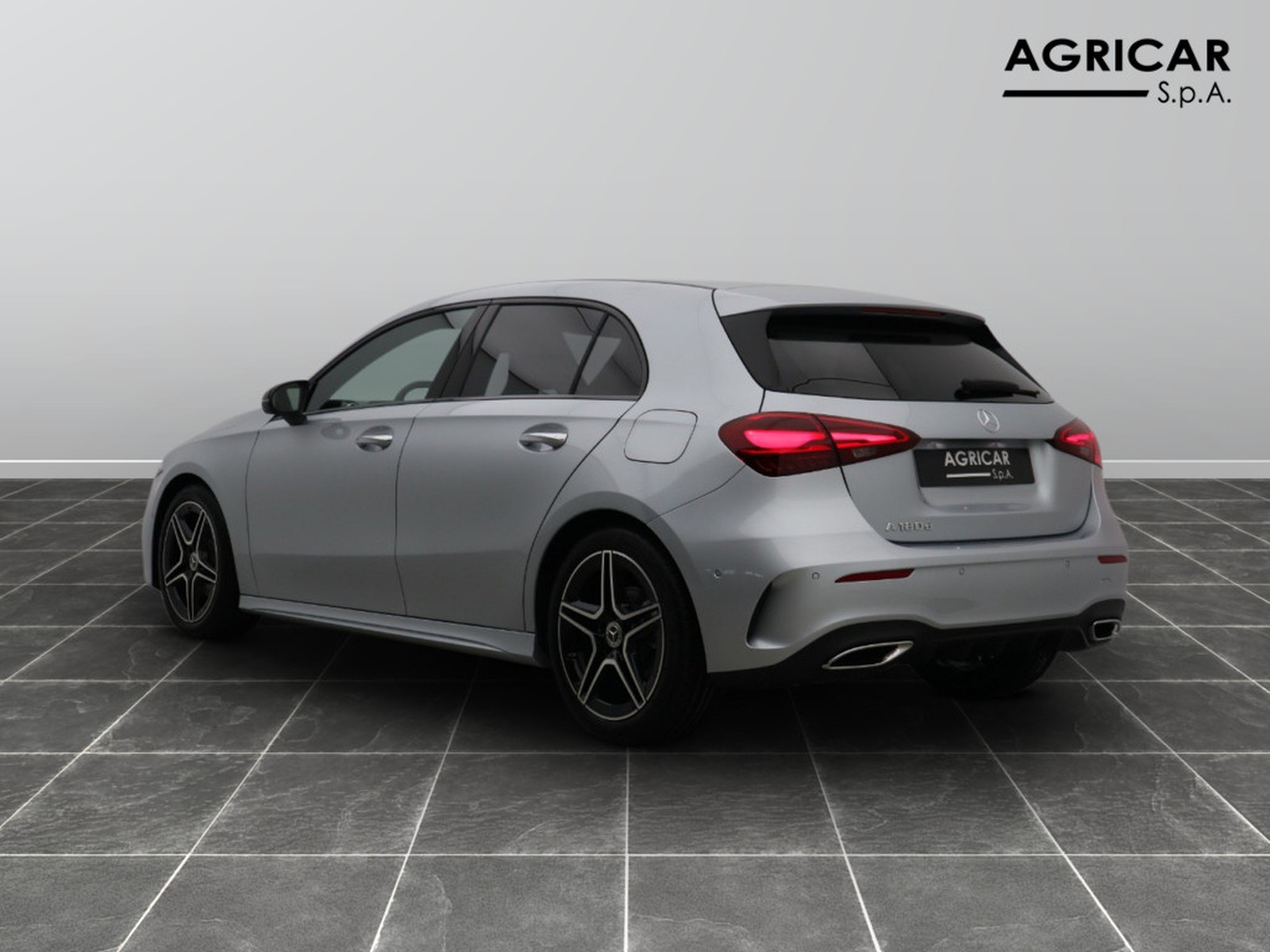 5 - Mercedes Classe A 180 d amg line advanced plus speedshift dct amg 8g