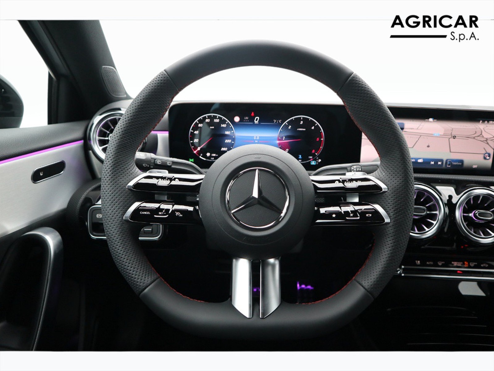 17 - Mercedes Classe A 180 d amg line advanced plus speedshift dct amg 8g