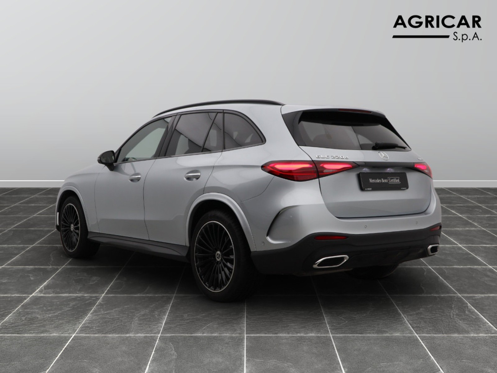 5 - Mercedes GLC suv 220 d amg advanced 4matic 9g-tronic