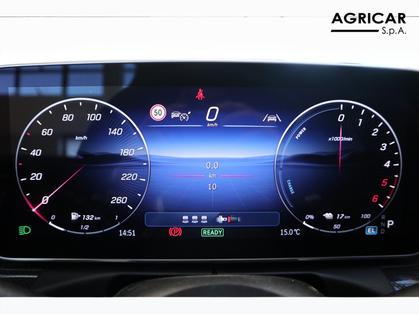 9 - Mercedes Classe C station wagon 300 de plug in hybrid travel edition 4matic 9g-tronic