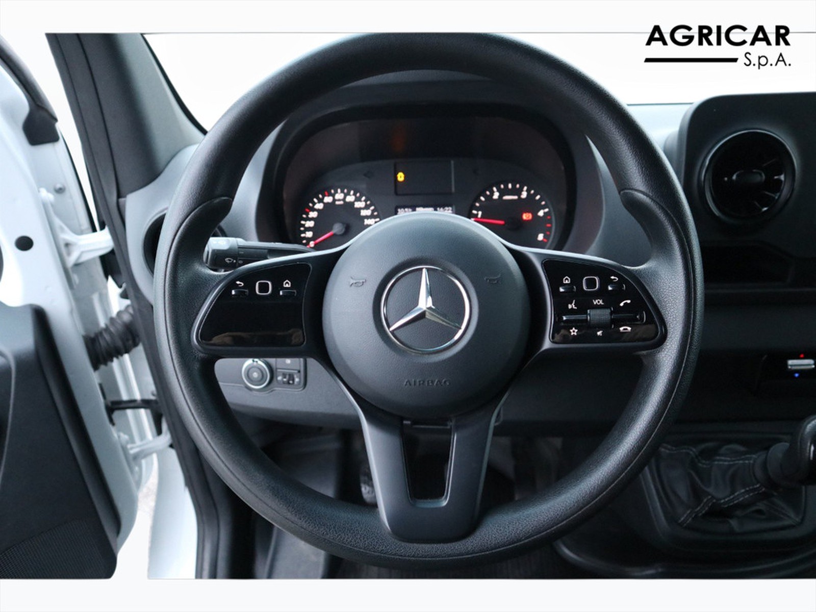 10 - Mercedes Vans Sprinter 311 2.1 cdi f 39/33 fwd business e6