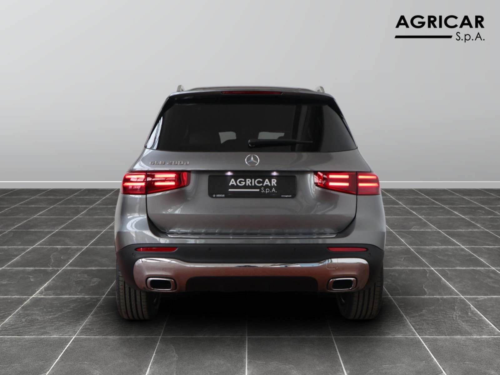 6 - Mercedes GLB 200 d progressive advanced plus 8g-dct