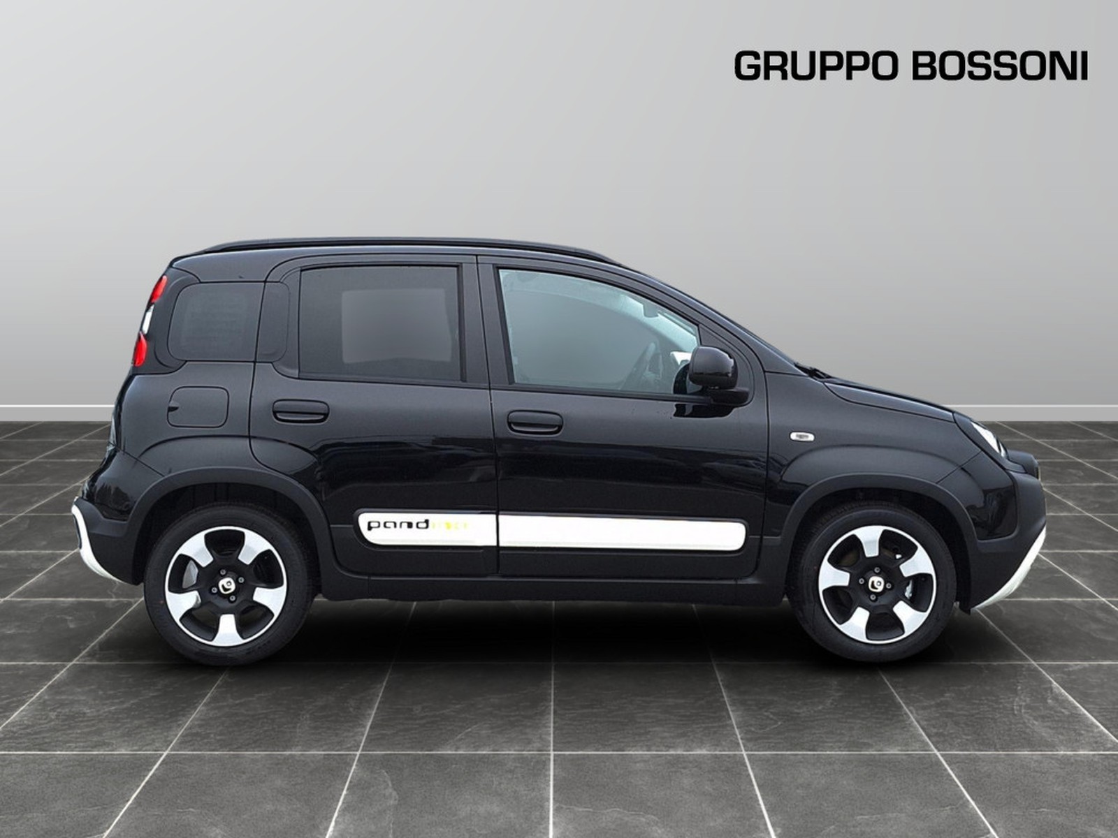 4 - Fiat Pandina cross 1.0 firefly hybrid 70cv s&s