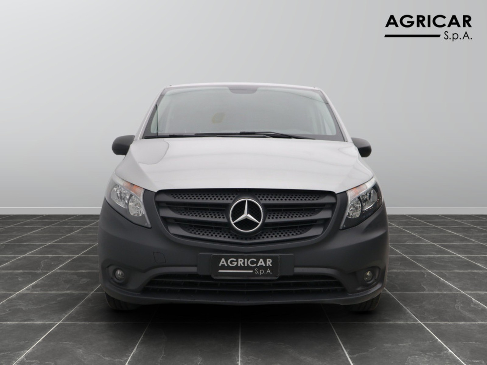 2 - Mercedes Vans Vito 114 cdi long e6