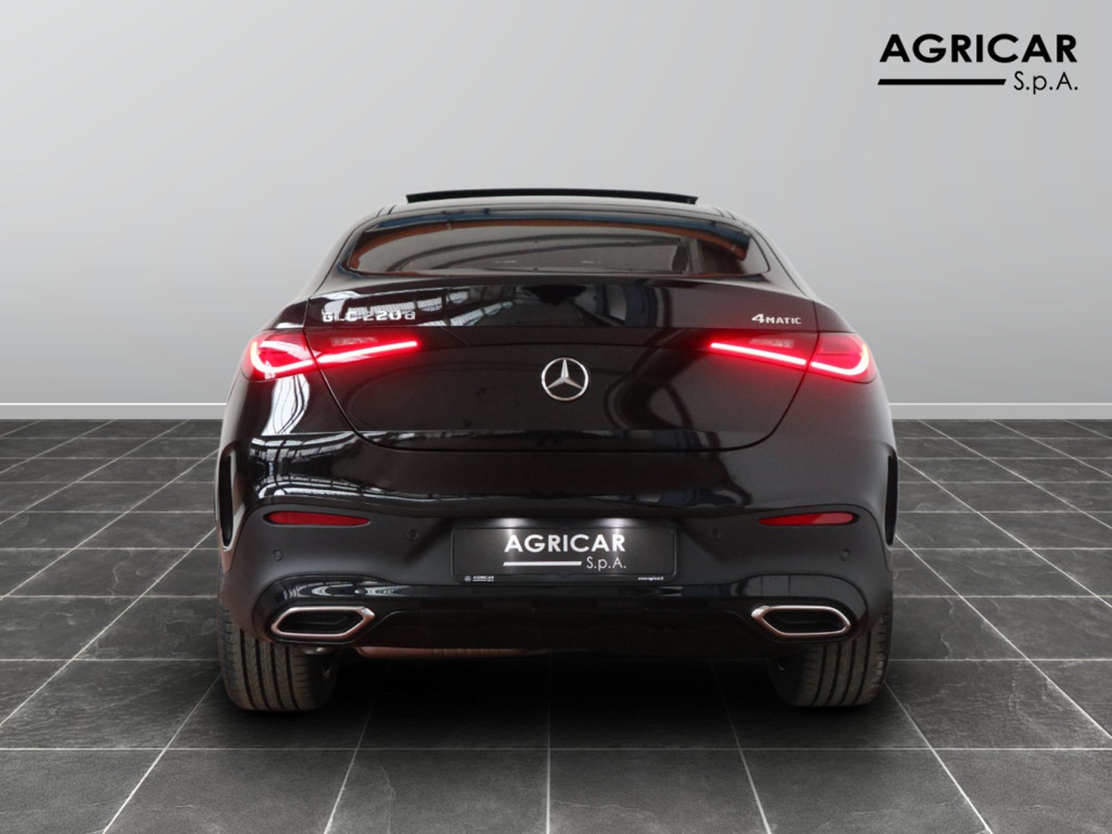 6 - Mercedes GLC coupe 220 d amg line premium 4matic 9g-tronic