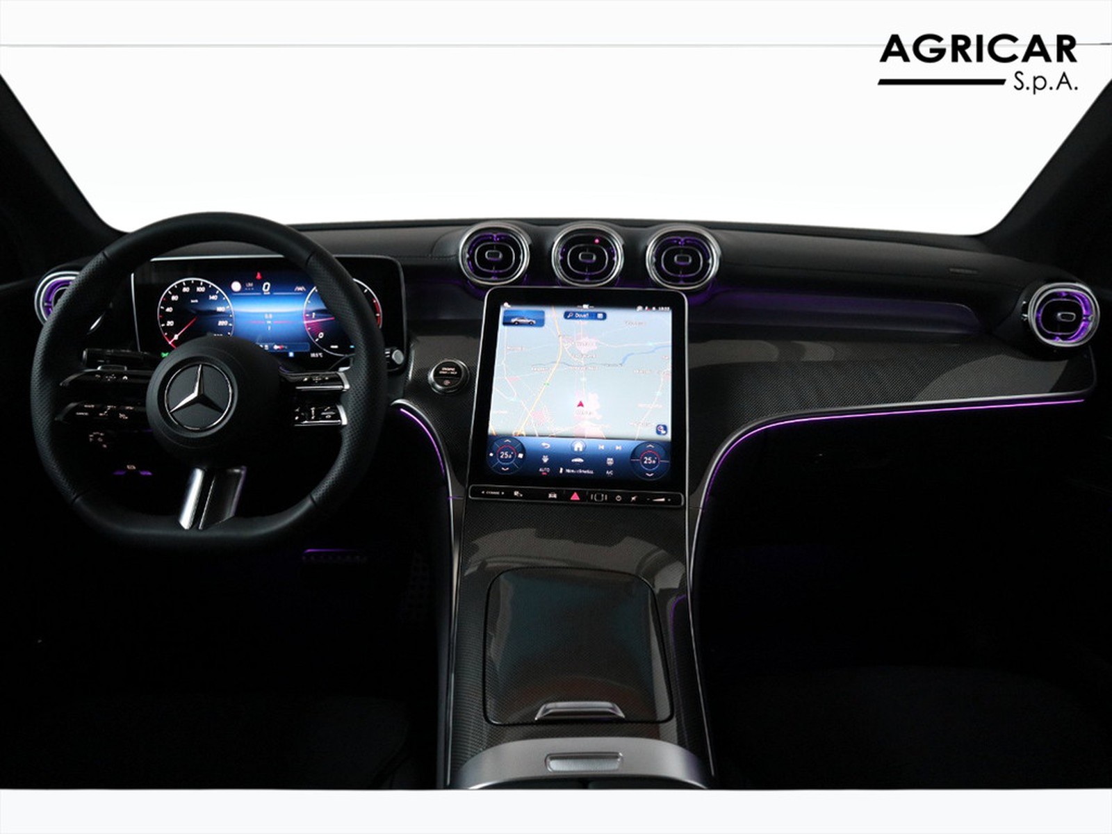 14 - Mercedes GLC coupe 220 d amg line premium 4matic 9g-tronic