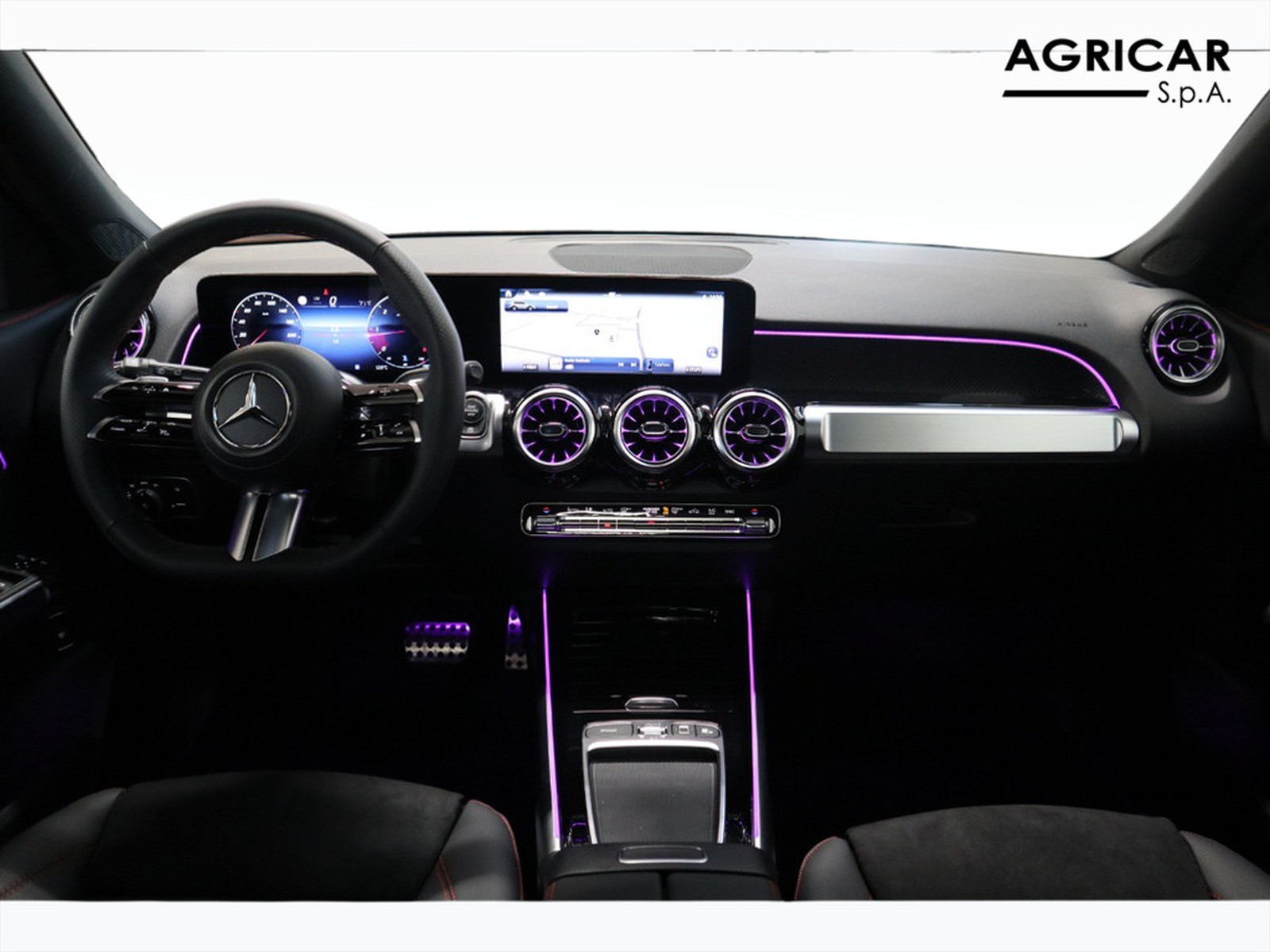 14 - Mercedes GLB 220 d amg line premium 4matic 8g-dct