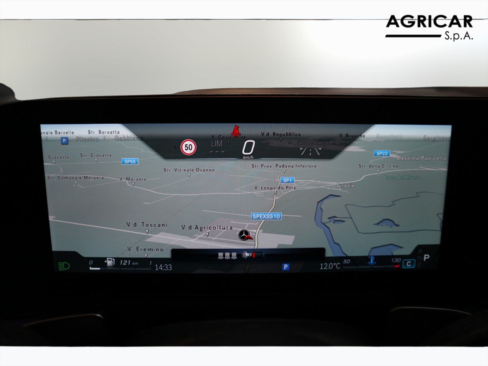 17 - Mercedes GLB 220 d amg line premium 4matic 8g-dct