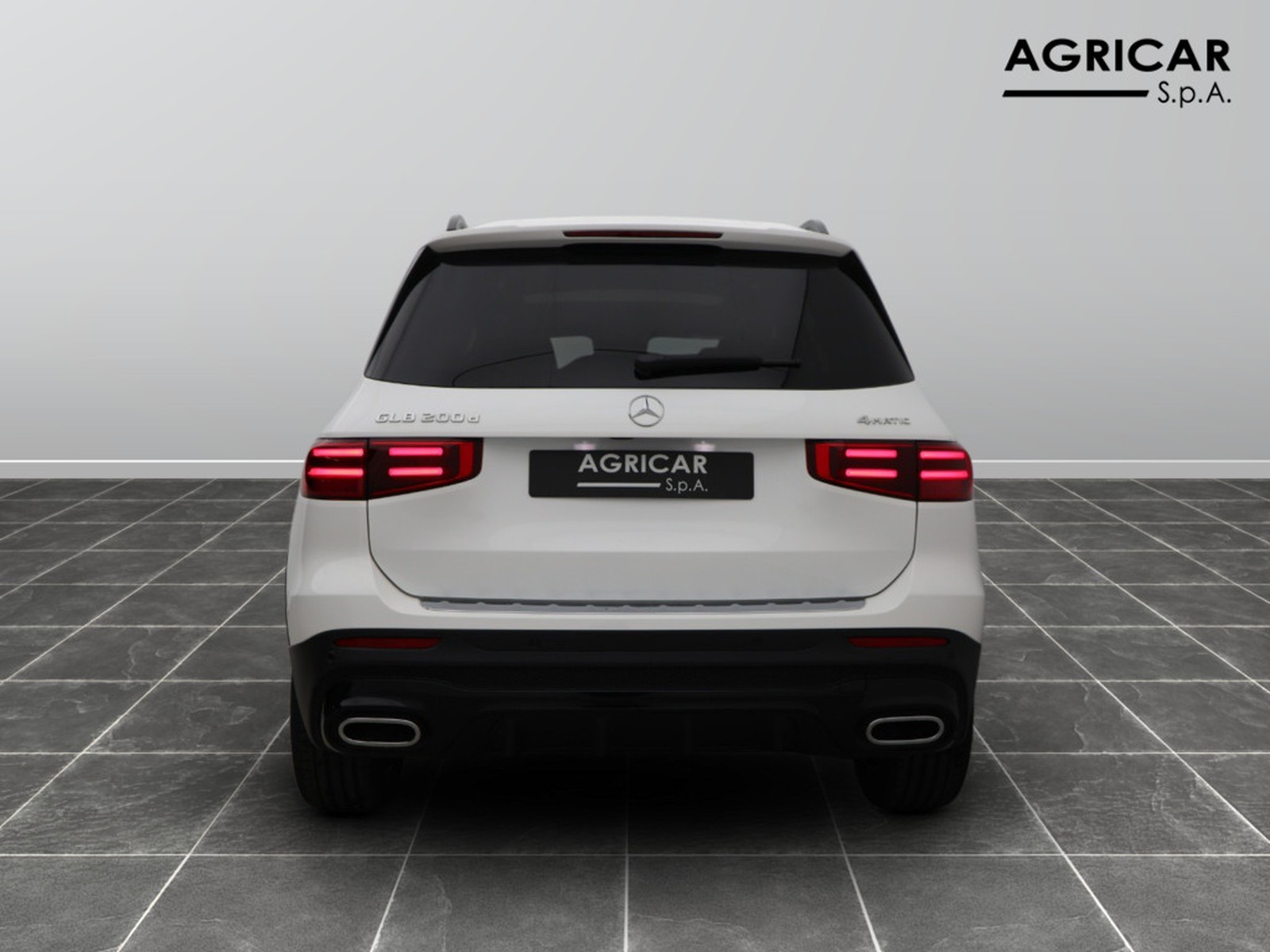 6 - Mercedes GLB 200 d amg line premium 4matic 8g-dct