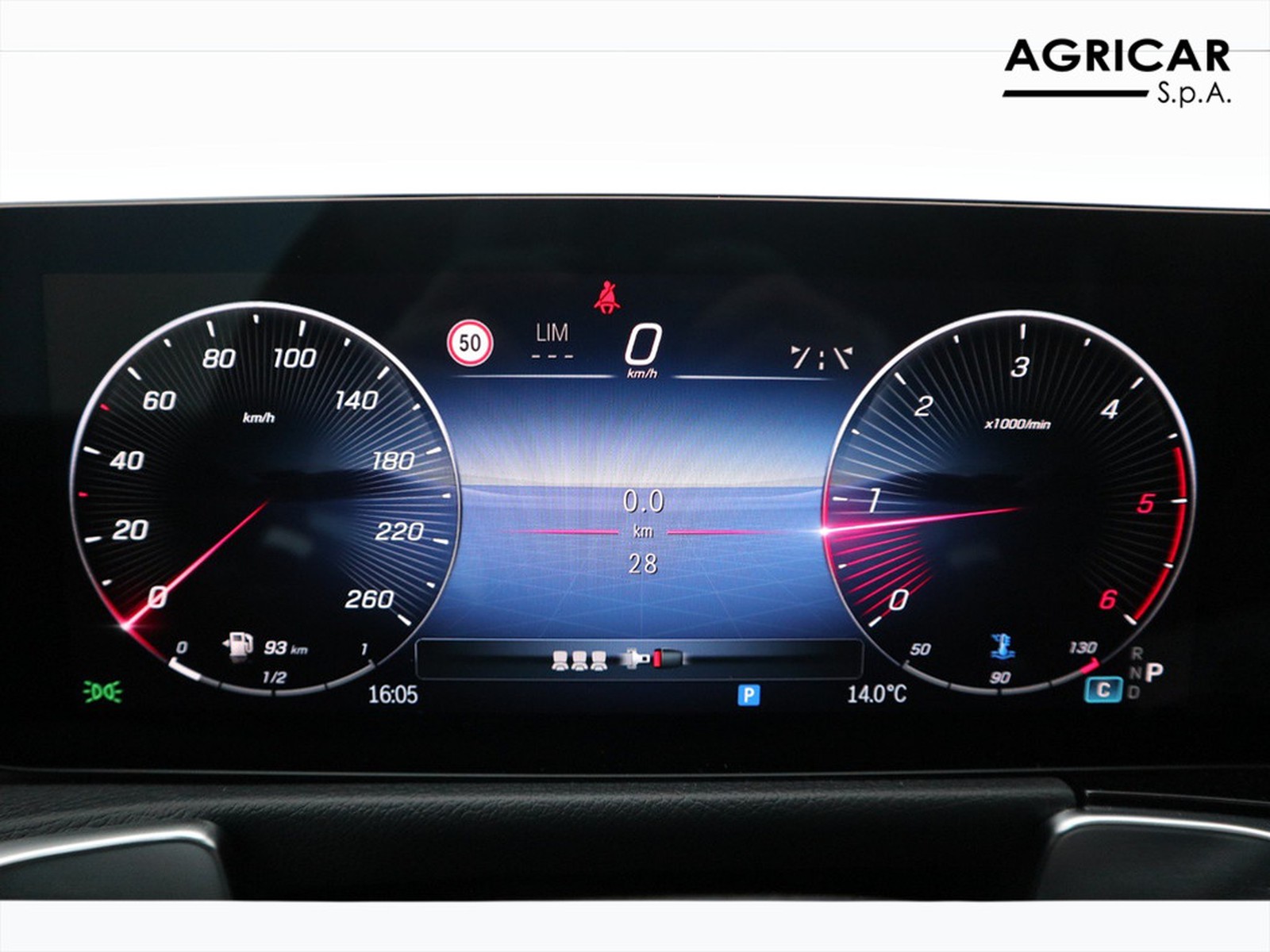 9 - Mercedes GLB 200 d amg line premium 4matic 8g-dct