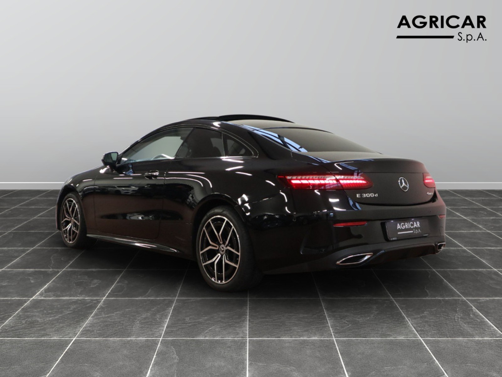 5 - Mercedes Classe E coupe 300 d mild hybrid premium plus 4matic 9g-tronic