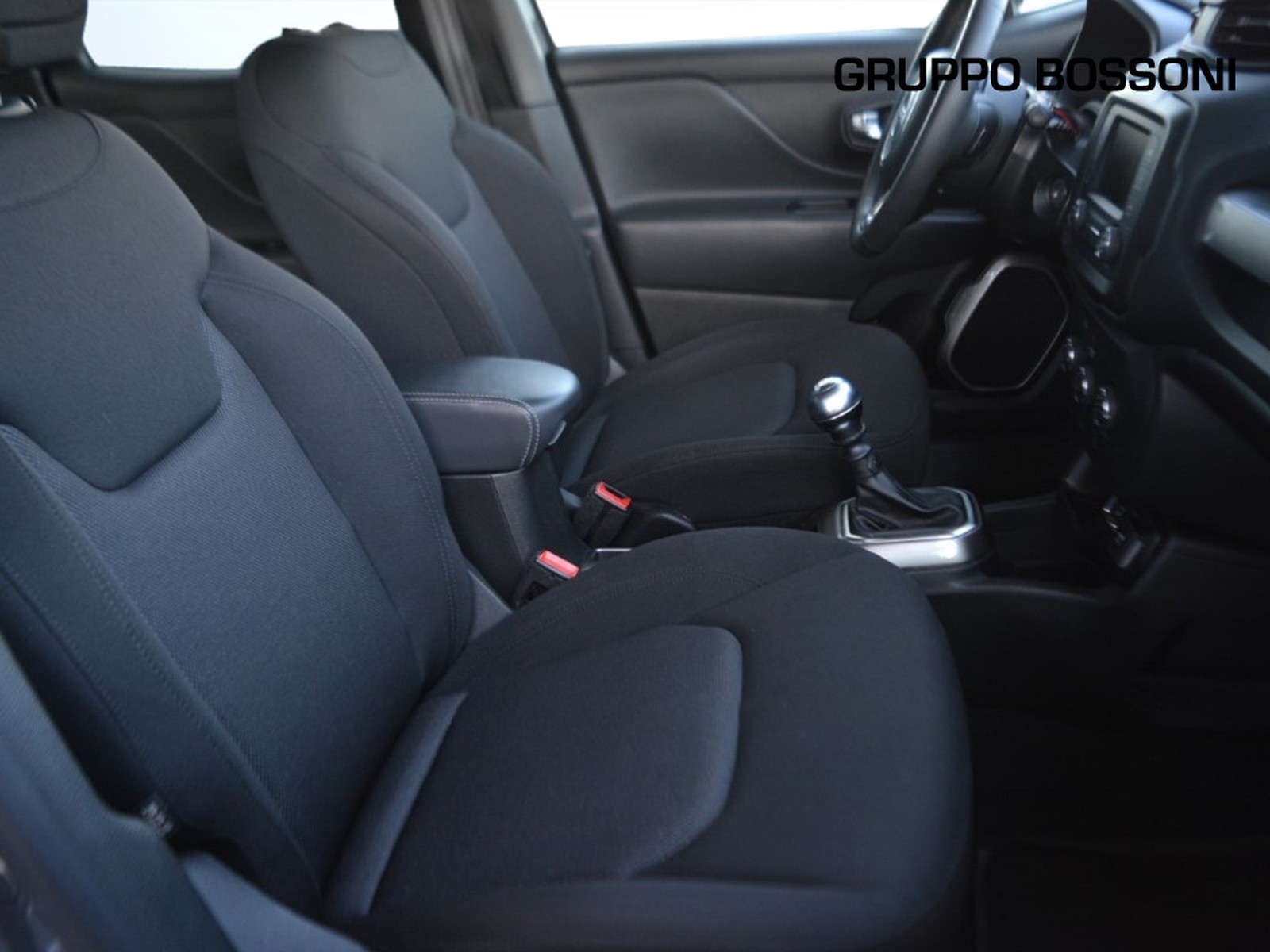 5 - Jeep Renegade 1.6 multijet ii 130cv longitude 2wd