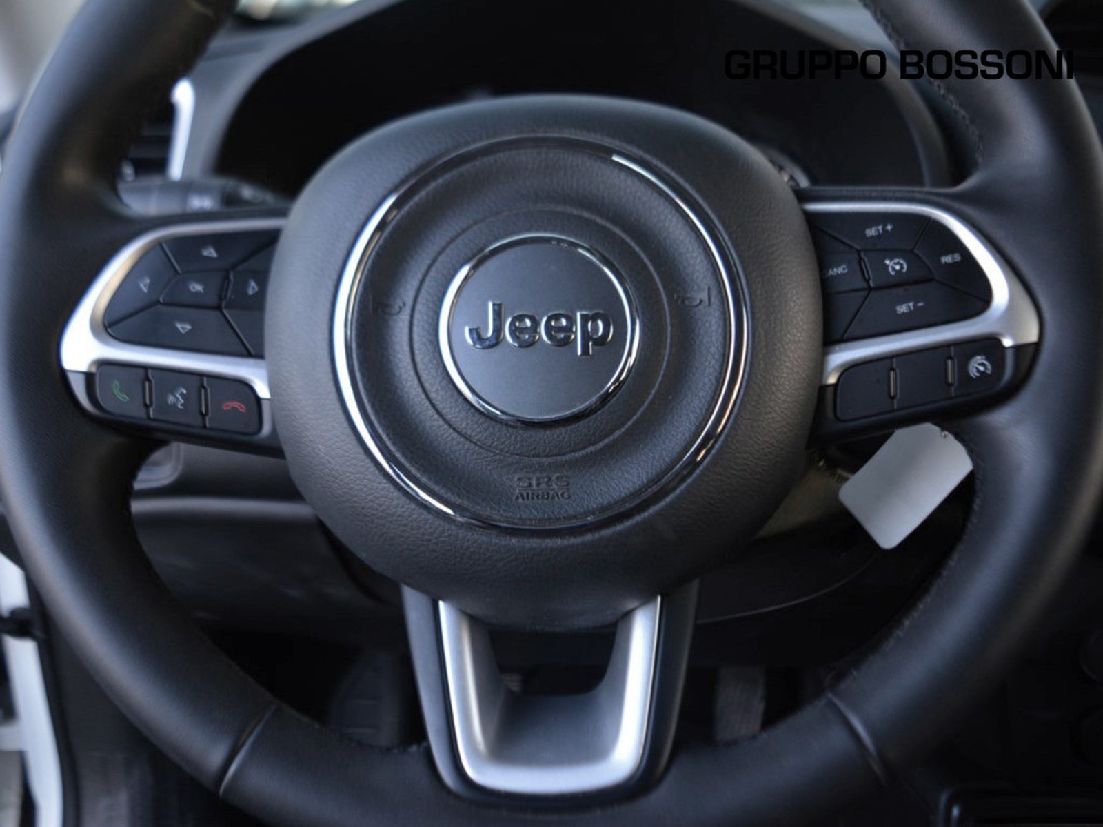 16 - Jeep Renegade 1.0 t3 longitude 2wd