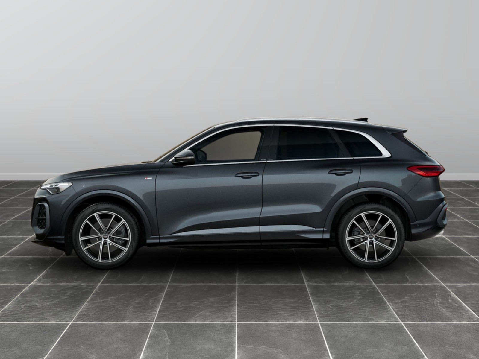 3 - Audi Q5 2.0 tdi mhev+ 204cv s line edition quattro s tronic