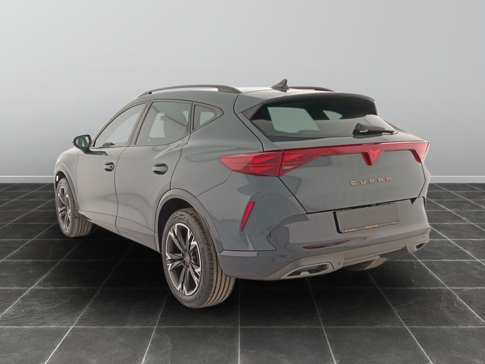 4 - Cupra Formentor 1.5 hybrid 150cv dsg