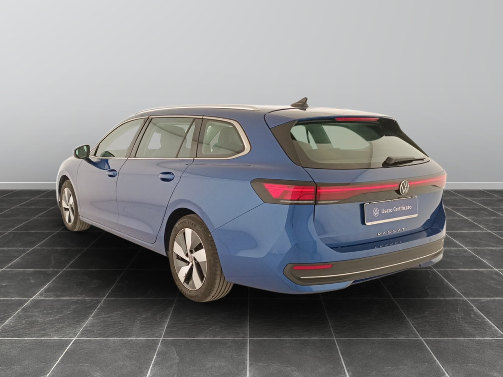 4 - Volkswagen Passat 2.0 tdi scr evo 150cv business dsg