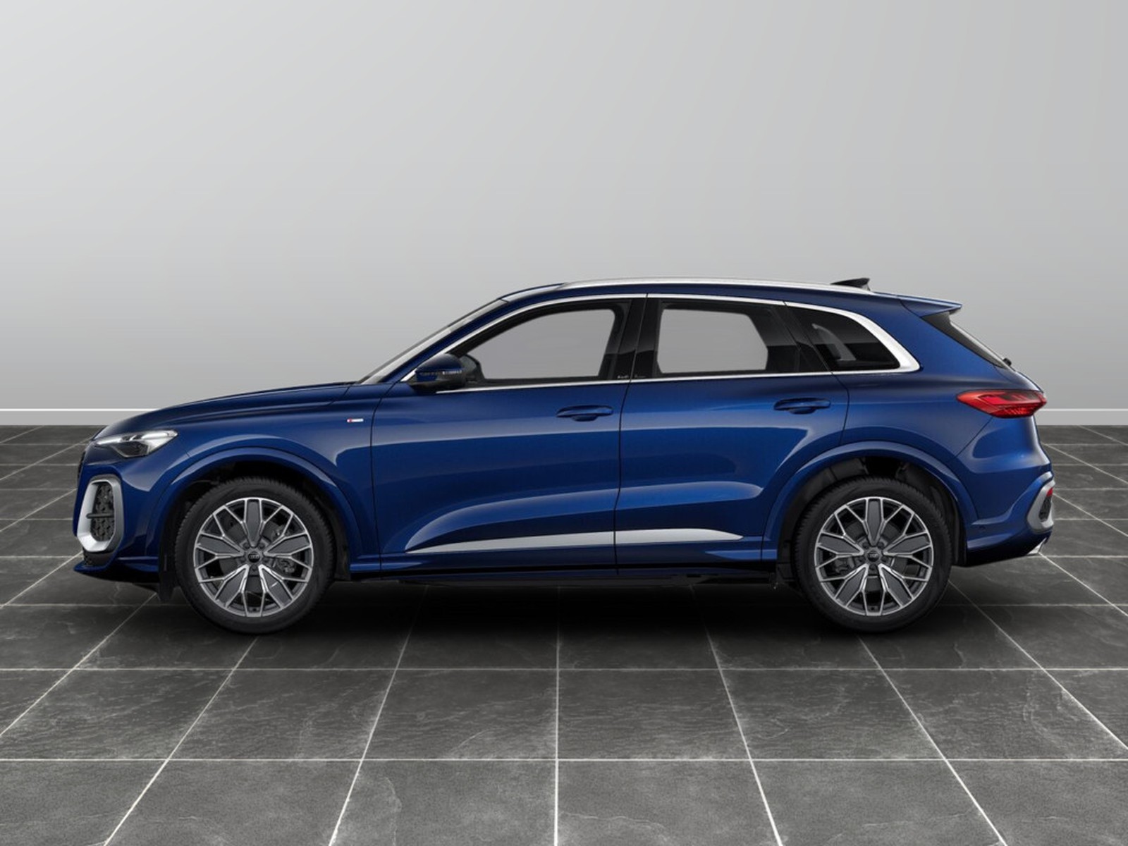 2 - Audi Q5 2.0 tfsi mhev+ 204cv s line edition quattro s tronic