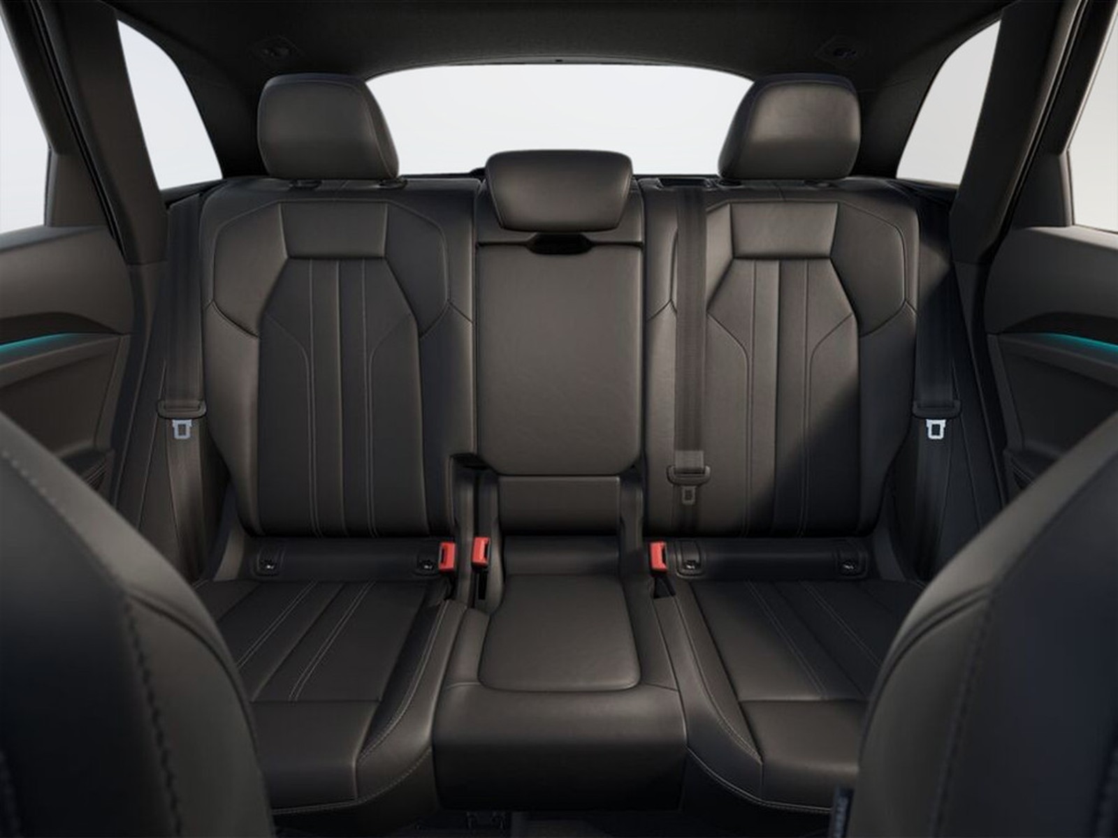 10 - Audi Q5 2.0 tdi mhev+ 204cv s line edition quattro s tronic