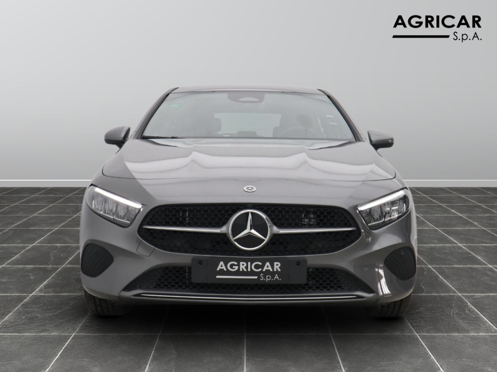3 - Mercedes Classe A 250 e plug-in-hybrid progressive advanced plus speedshift dct amg 8g