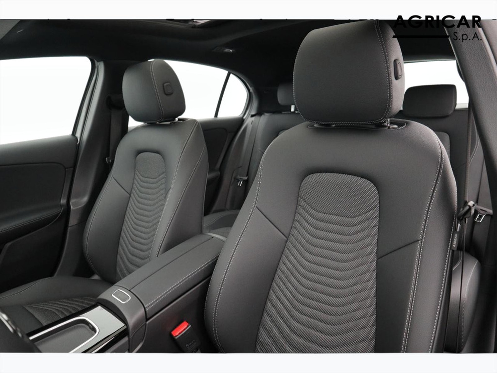 6 - Mercedes Classe A 250 e plug-in-hybrid progressive advanced plus speedshift dct amg 8g