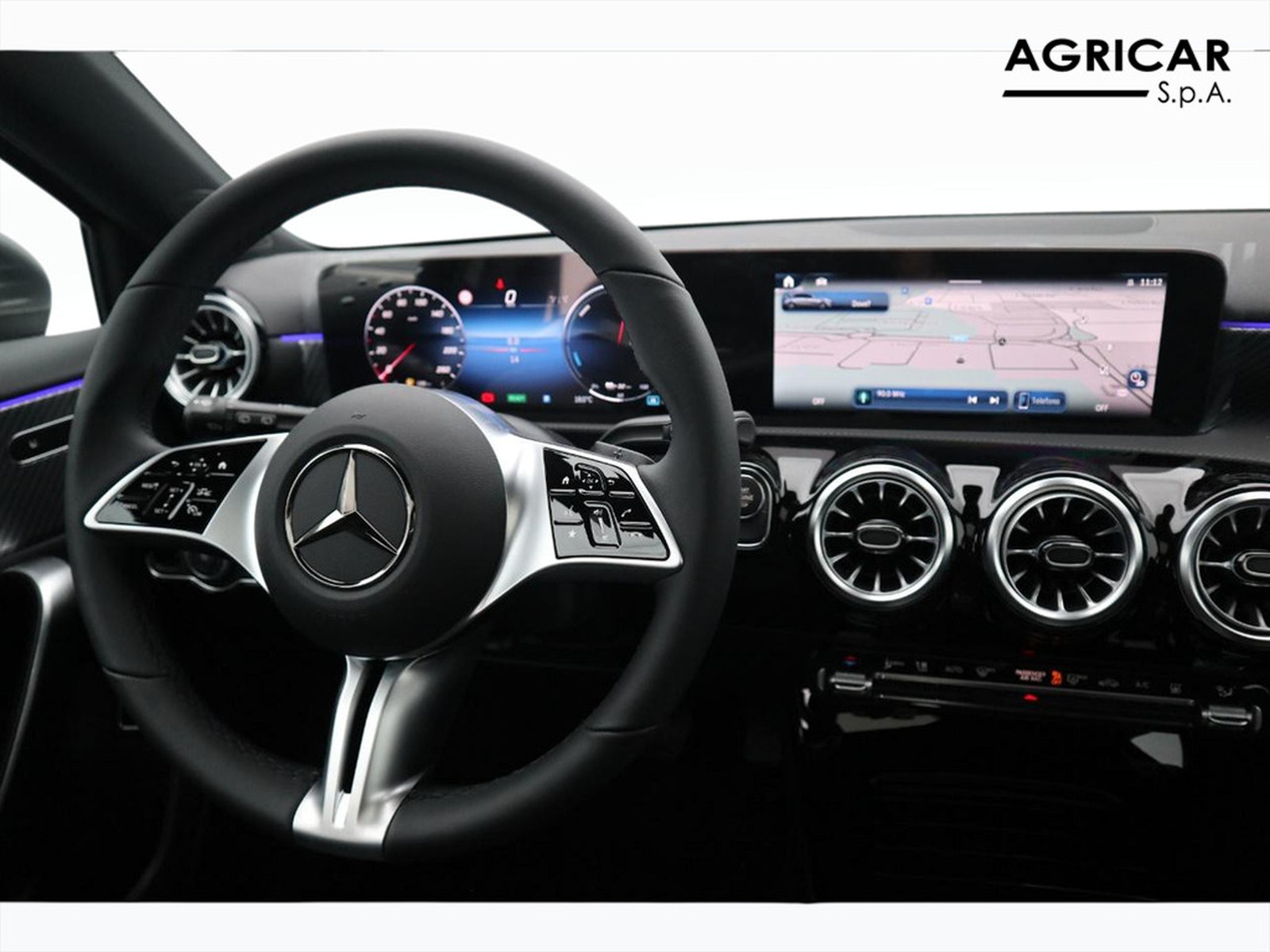 11 - Mercedes Classe A 250 e plug-in-hybrid progressive advanced plus speedshift dct amg 8g
