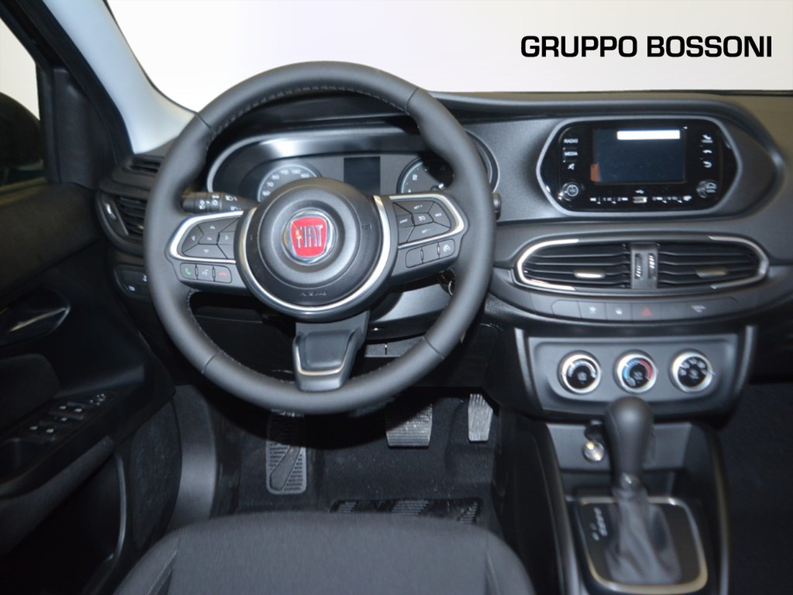 11 - Fiat Tipo 5 porte 1.5 t4 hybrid 130cv dct